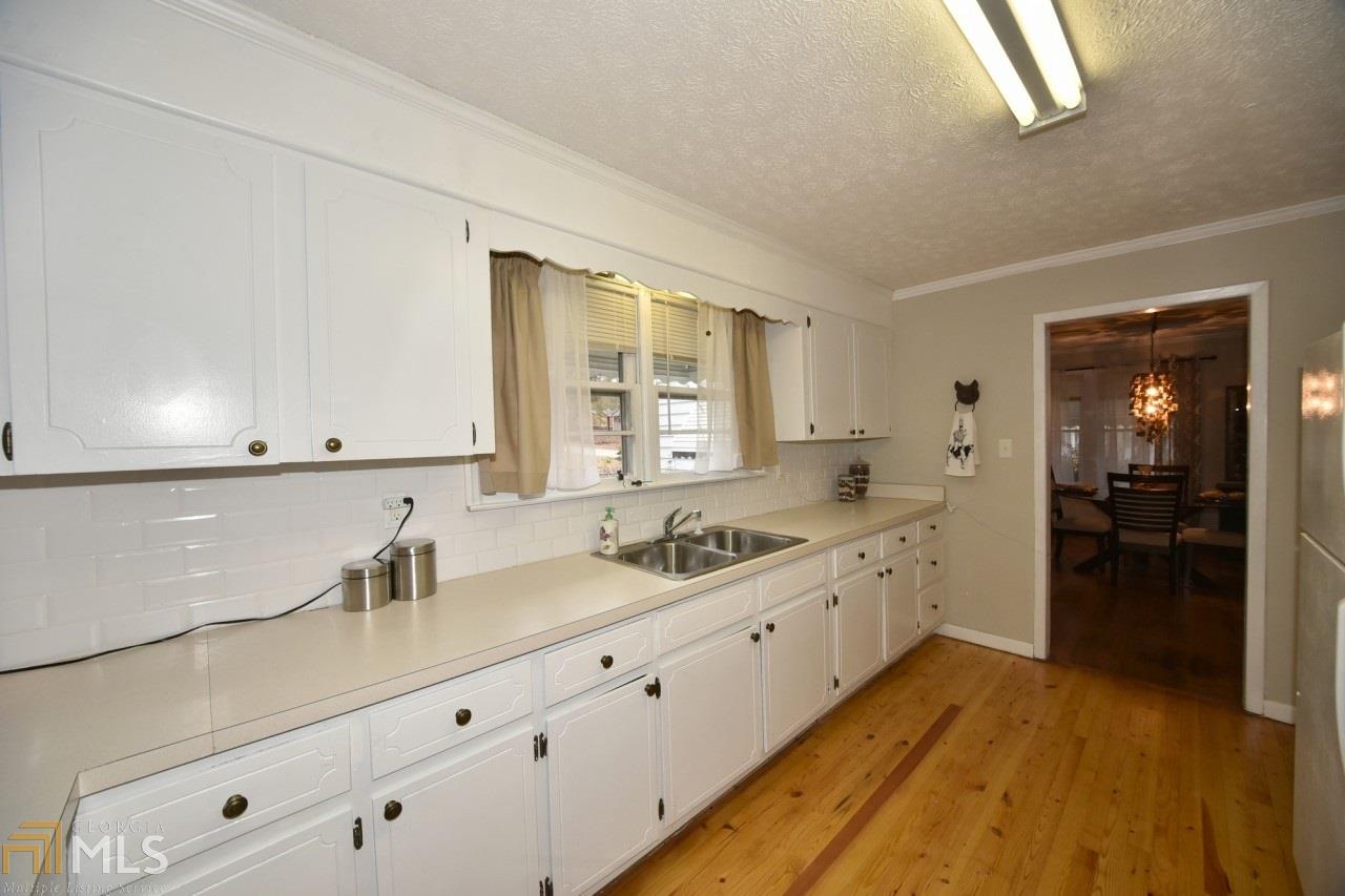 202 Griffith St, Winder, GA 30680 photo 14
