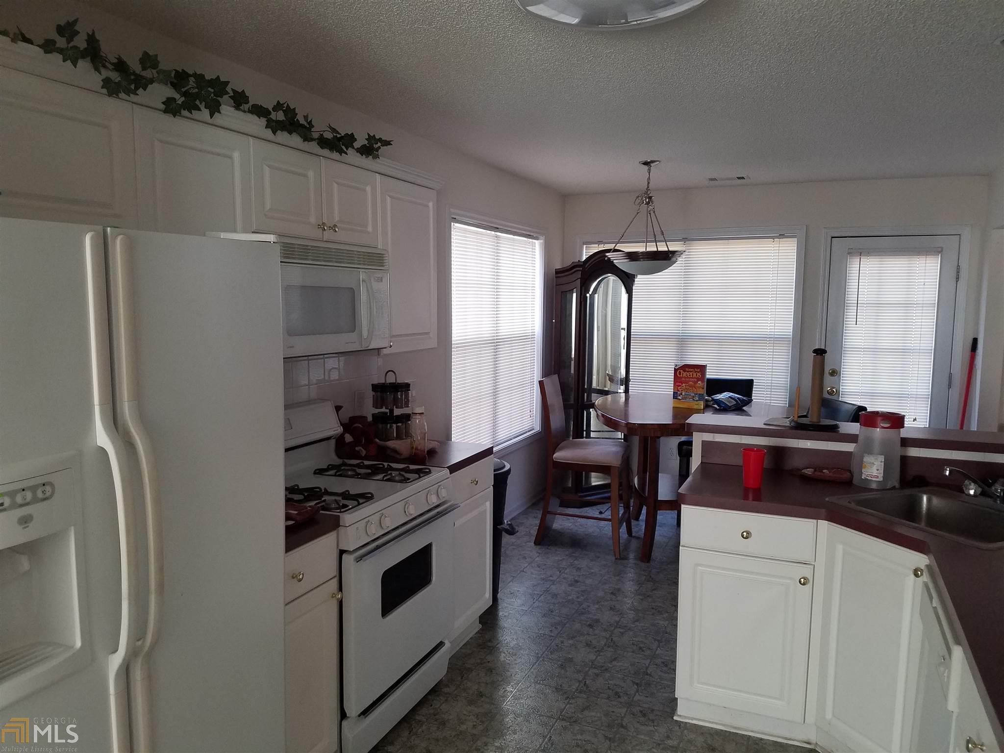 149 Cheryl Ct, Rex, GA 30273 photo 6