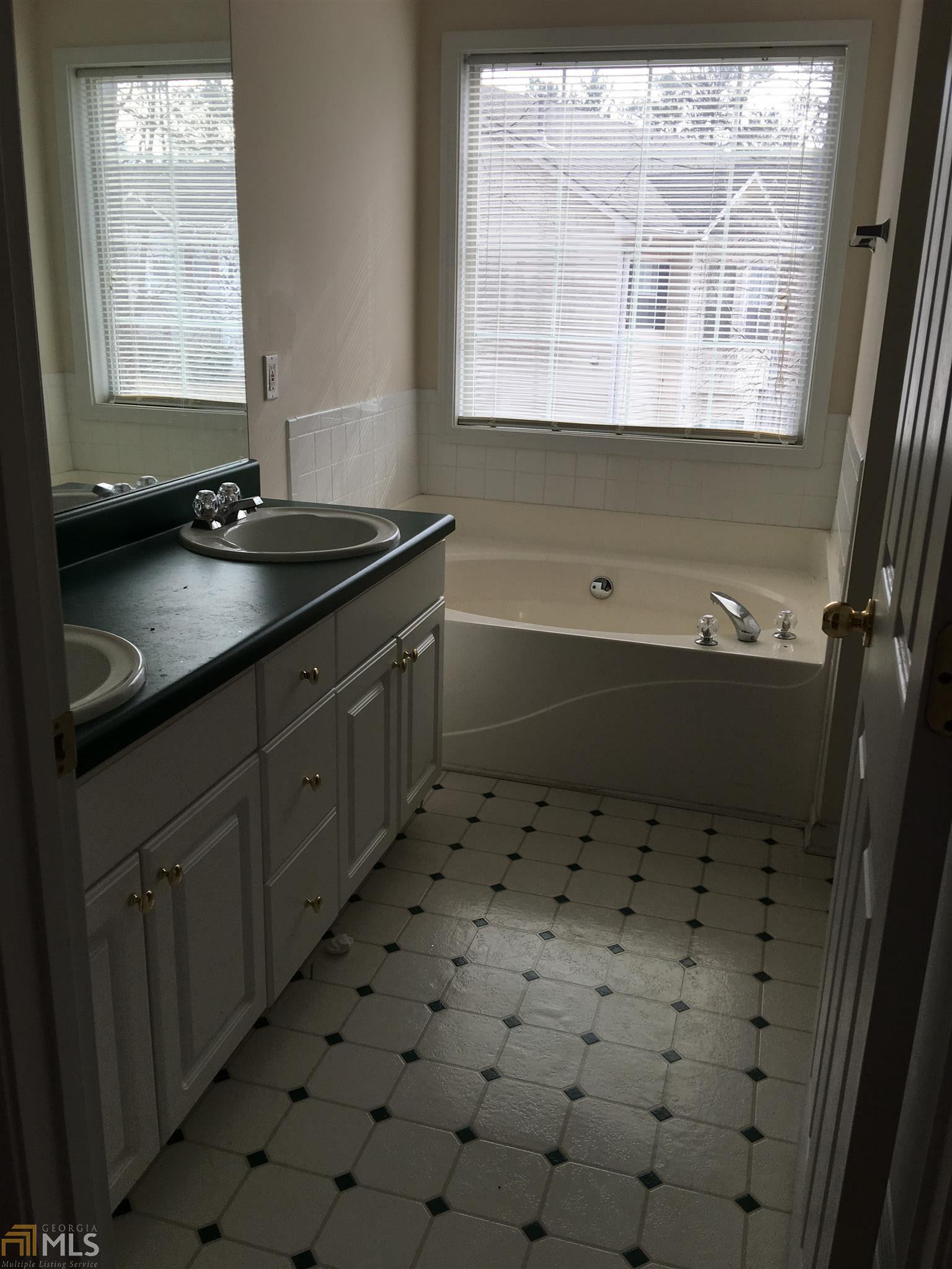 149 Cheryl Ct, Rex, GA 30273 photo 13