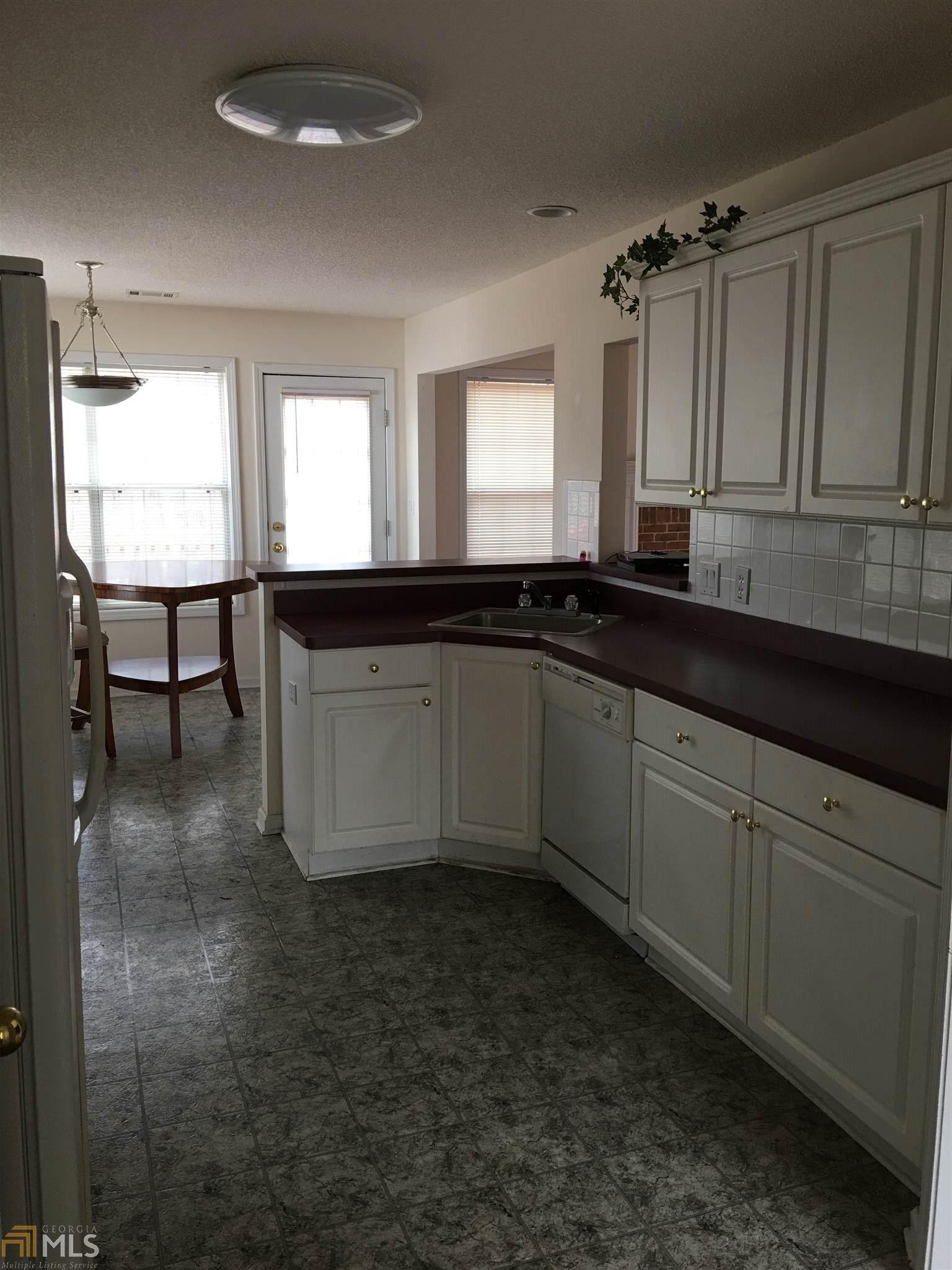 149 Cheryl Ct, Rex, GA 30273 photo 8
