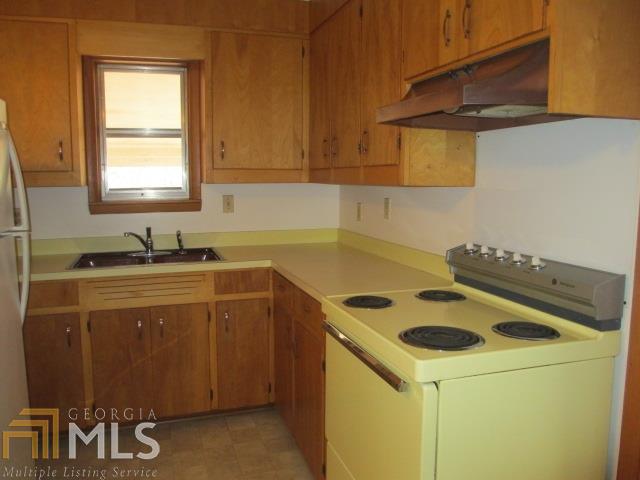 5787 Neese Commerce Rd, Hull, GA 30646 photo 4