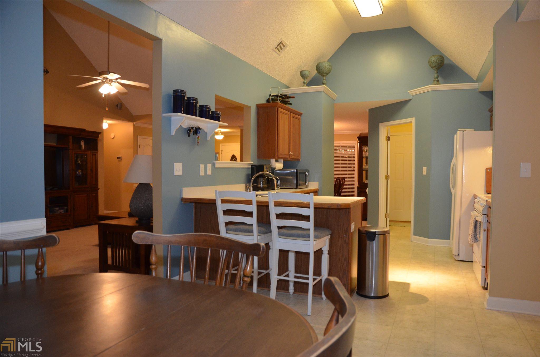 340 Berkshire Dr, Covington, GA 30016 photo 9