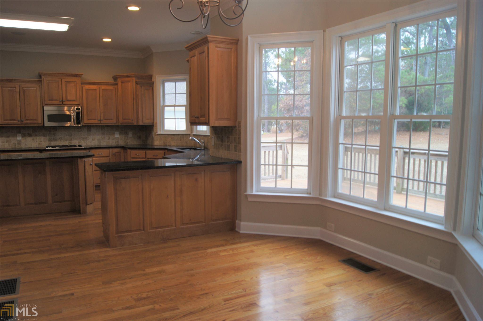 102 Kenmare Row, Tyrone, GA 30290 photo 12