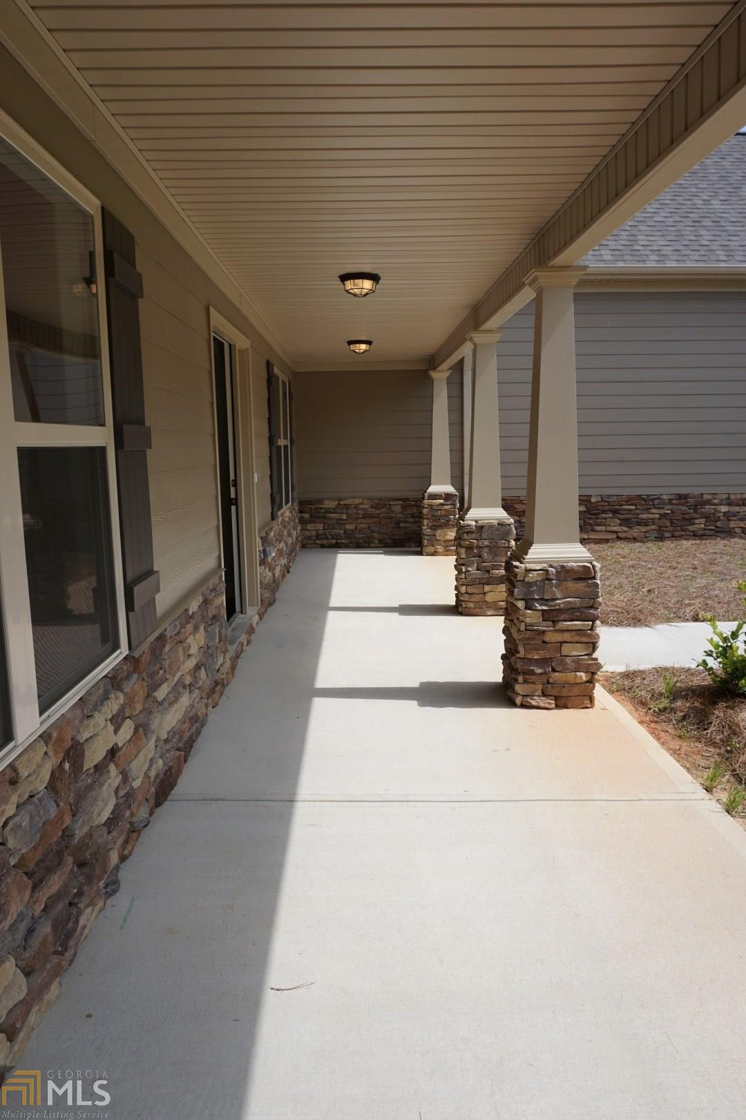 94 Arbor Way, Bethlehem, GA 30620 photo 2