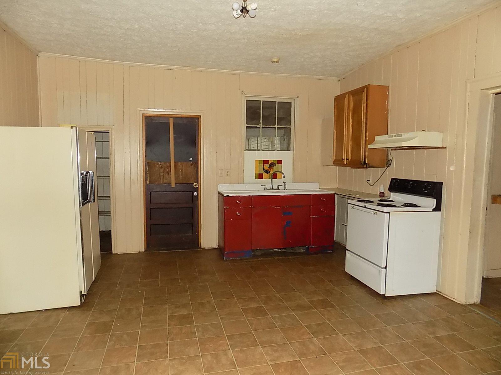 806 Monroe, Lagrange, GA 30240 photo 2