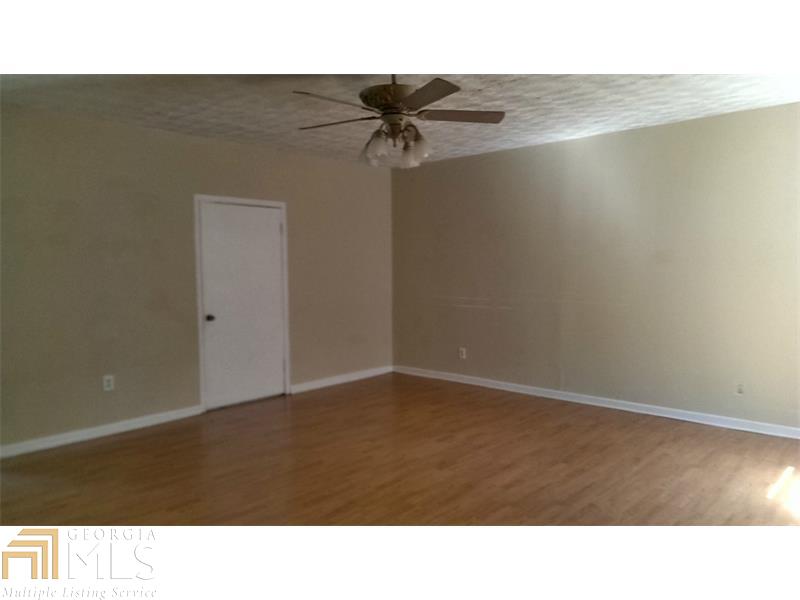 38 3rd St, Emerson, GA 30137 photo 3