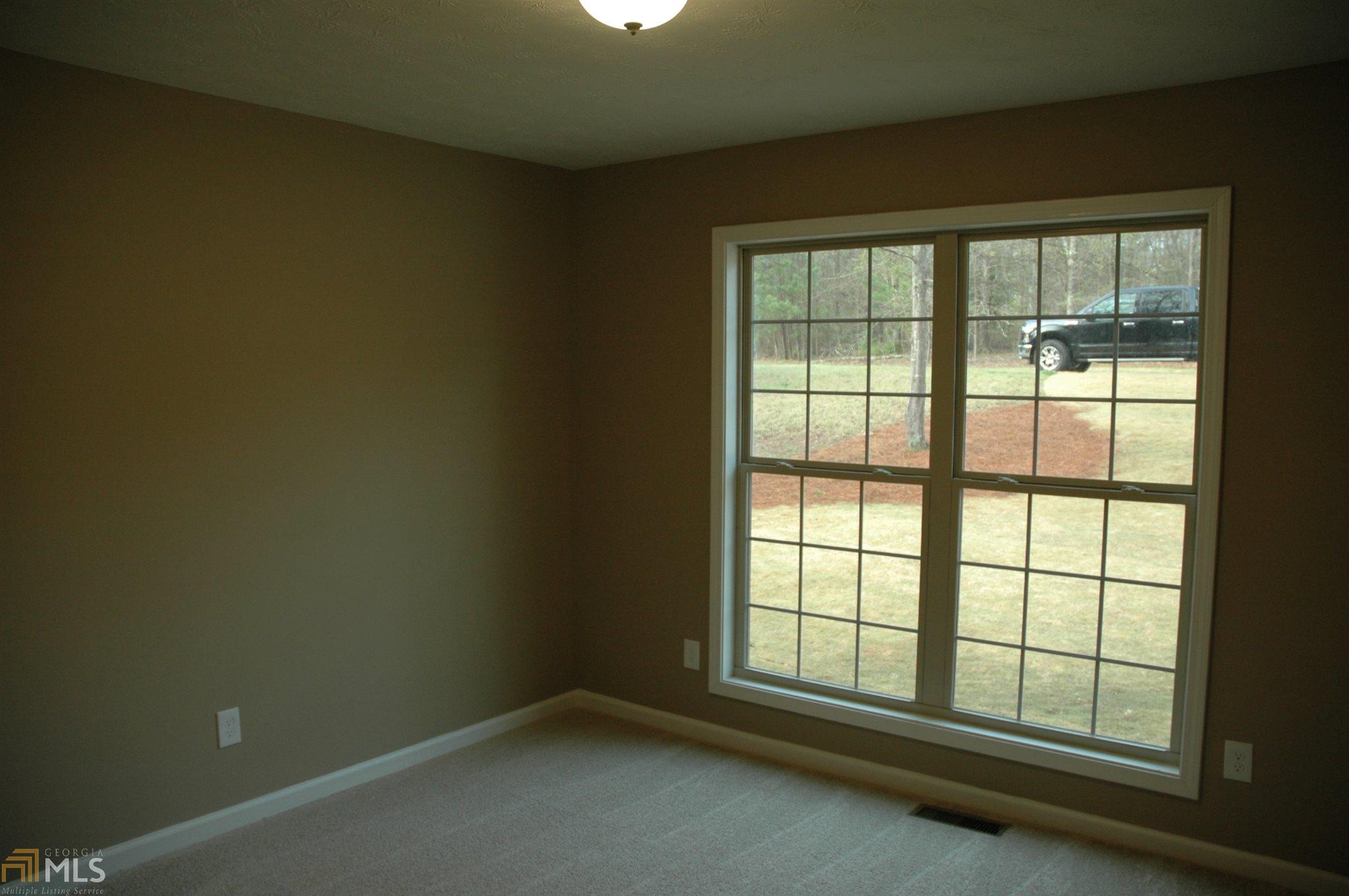 145 Wellington Dr, Lagrange, GA 30240 photo 7