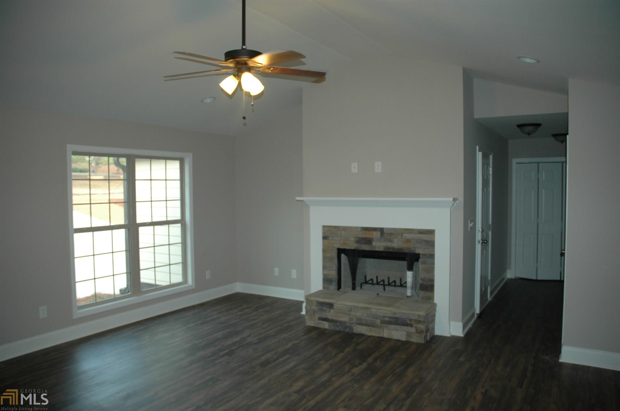 145 Wellington Dr, Lagrange, GA 30240 photo 13