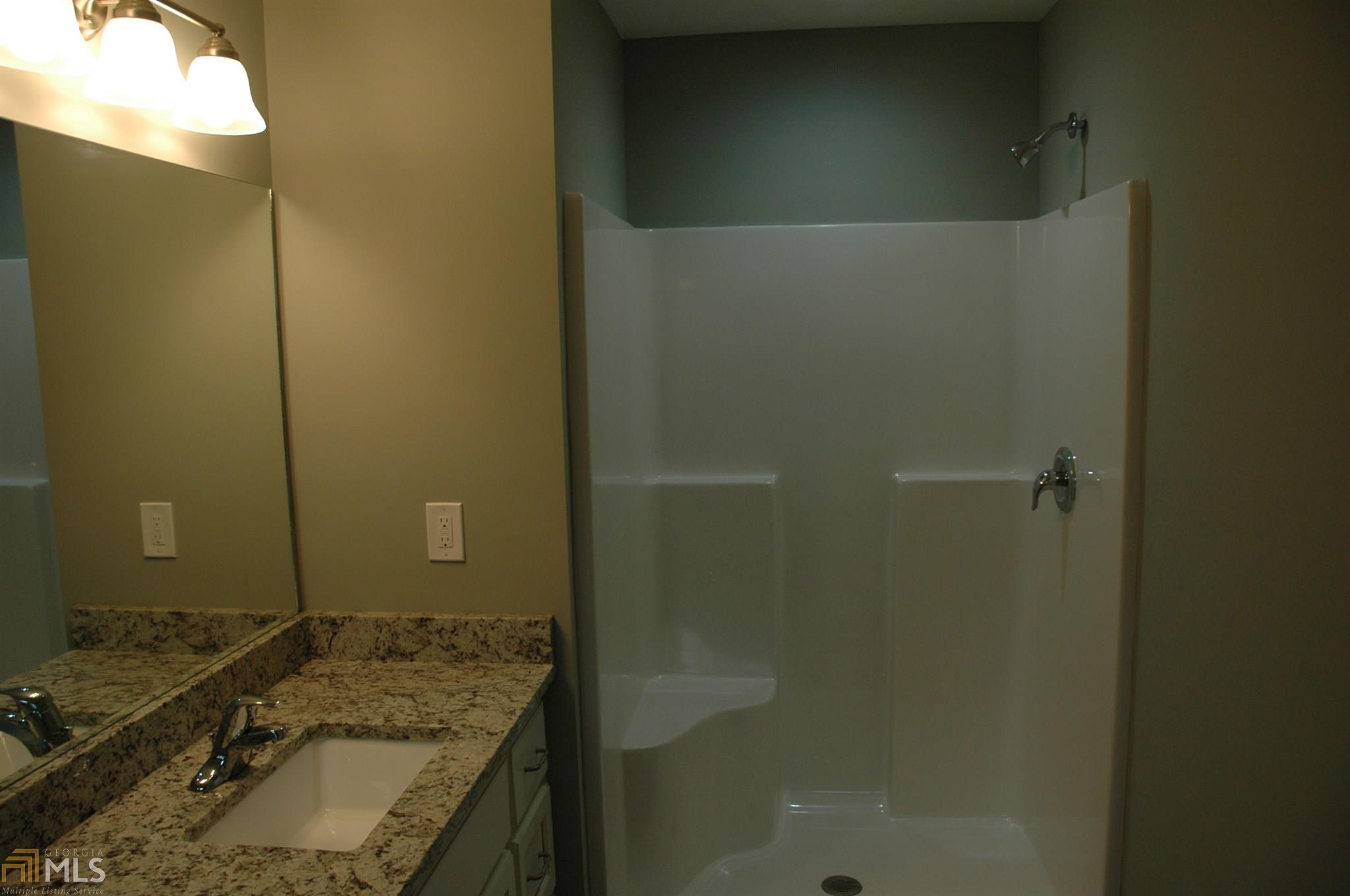 145 Wellington Dr, Lagrange, GA 30240 photo 11
