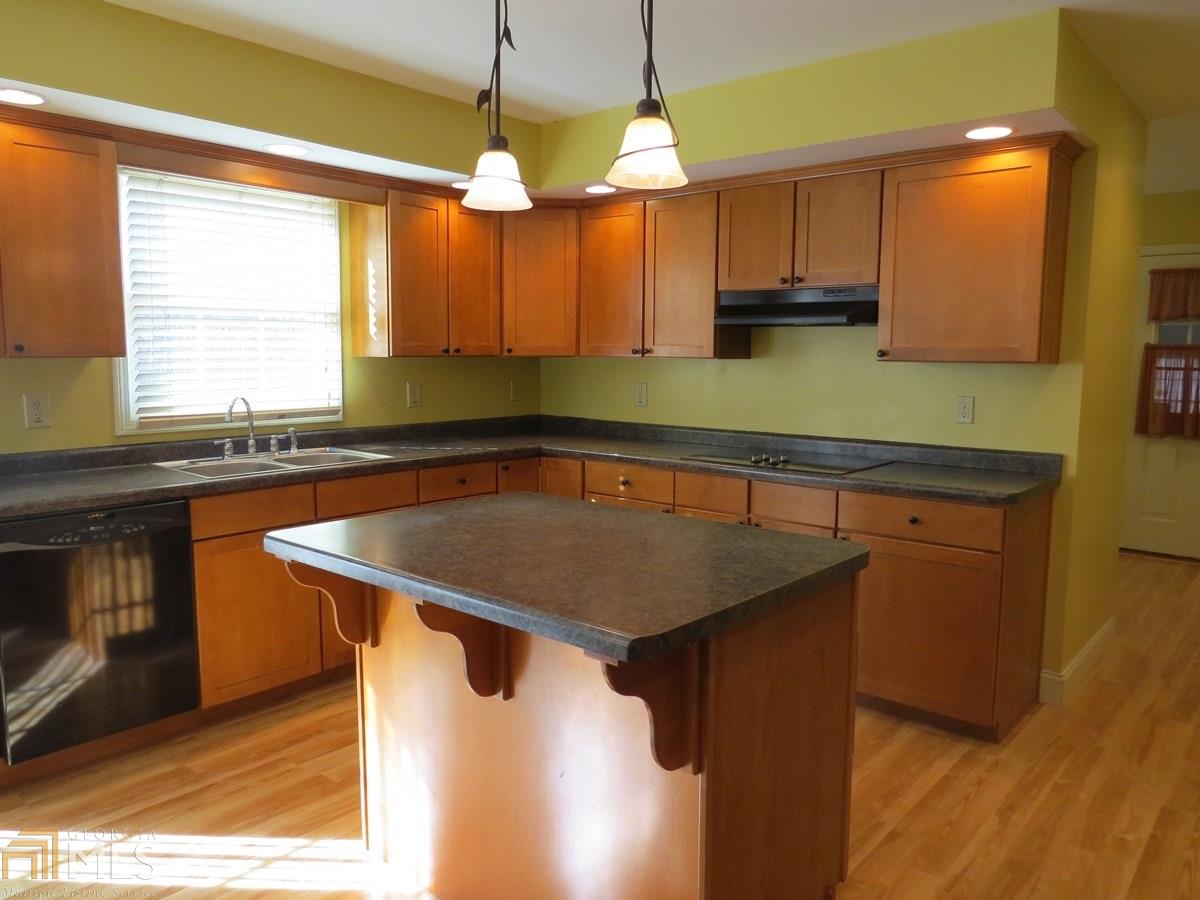 128 Trestle View Rd, Toccoa, GA 30577 photo 2