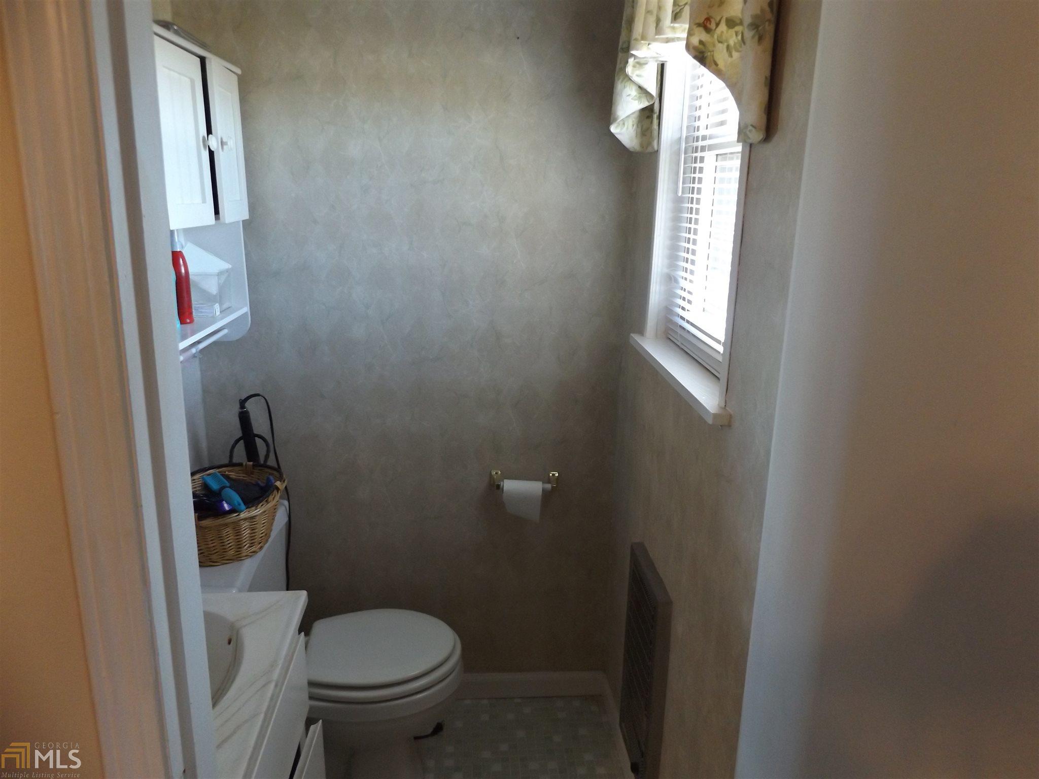 3940 Harmony Dr, Gainesville, GA 30507 photo 12