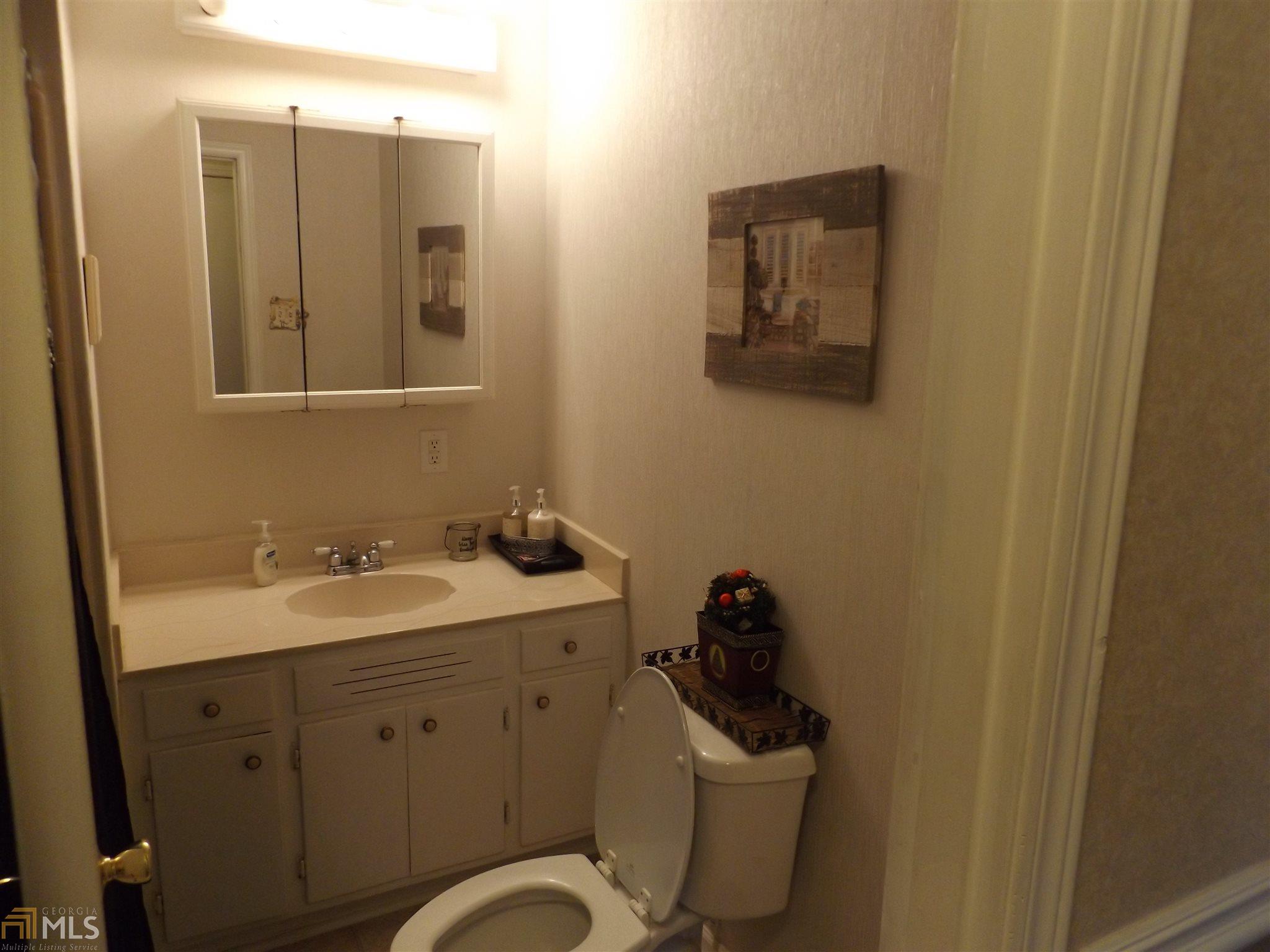 3940 Harmony Dr, Gainesville, GA 30507 photo 9