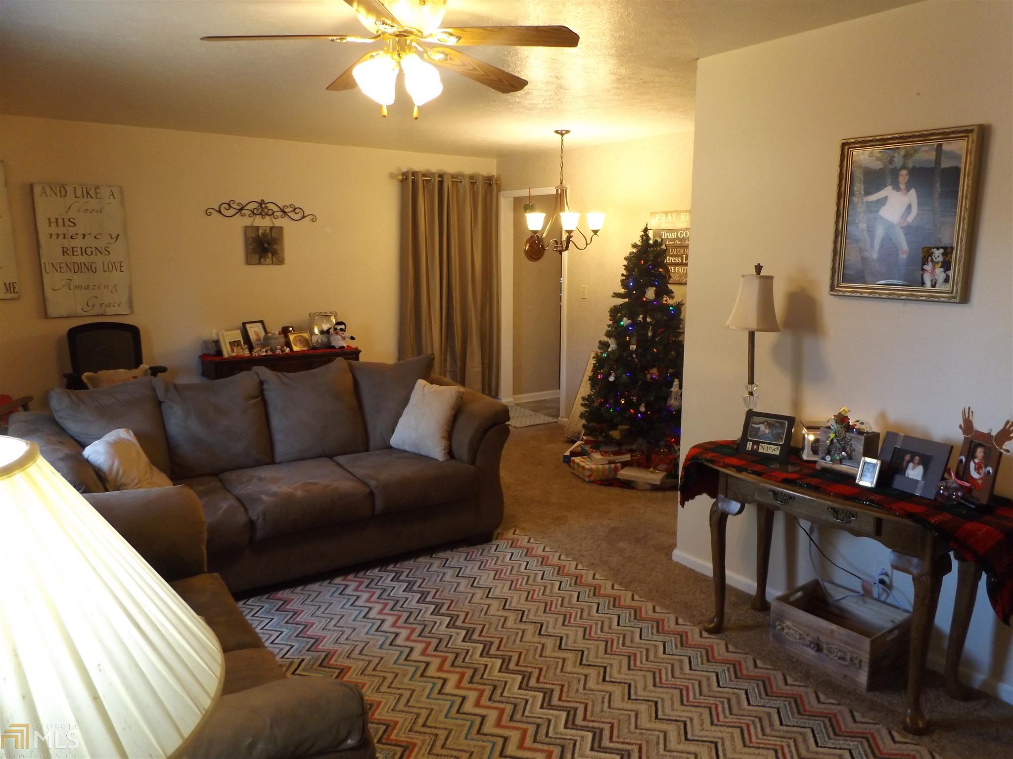 3940 Harmony Dr, Gainesville, GA 30507 photo 4