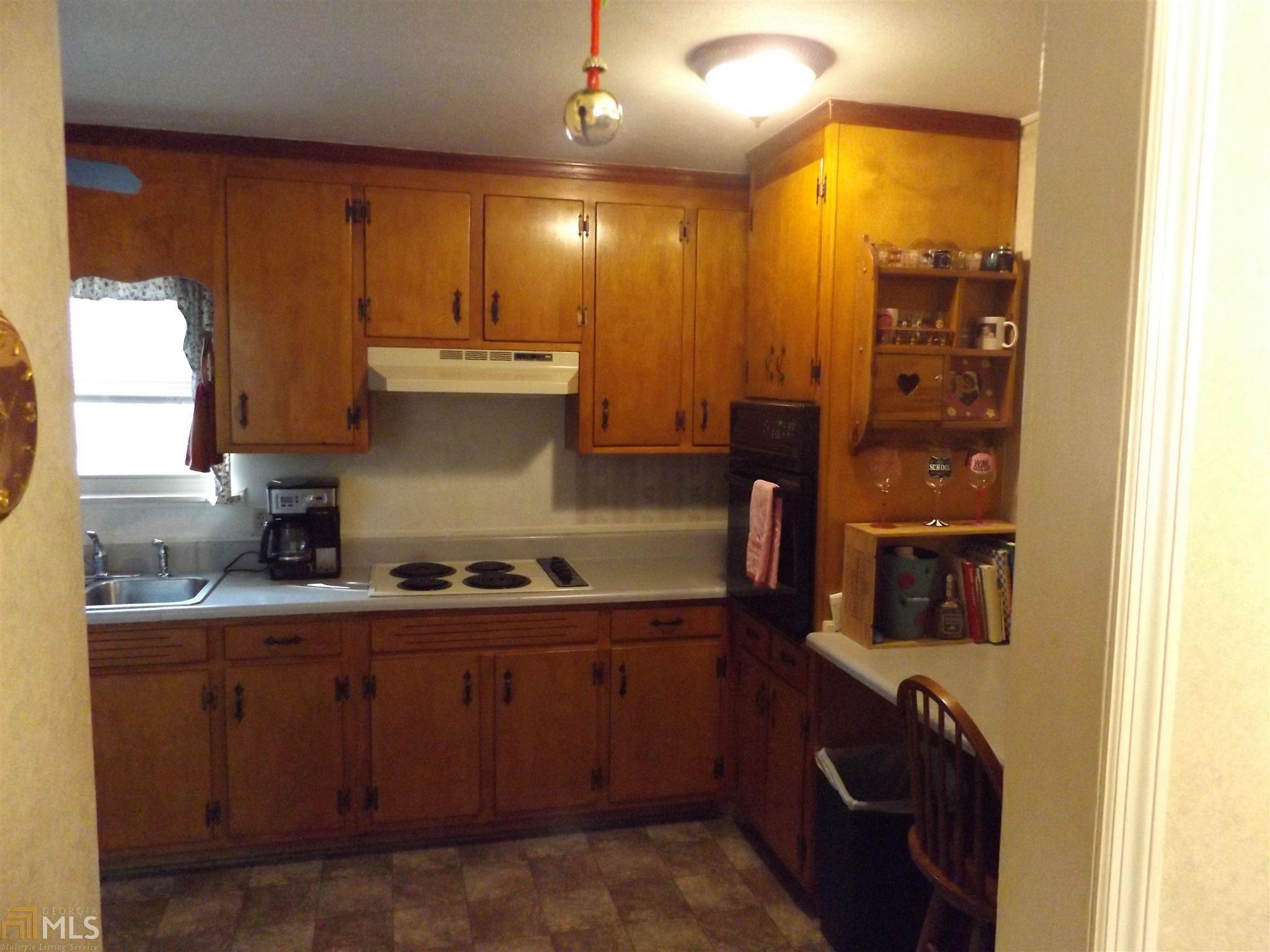 3940 Harmony Dr, Gainesville, GA 30507 photo 7