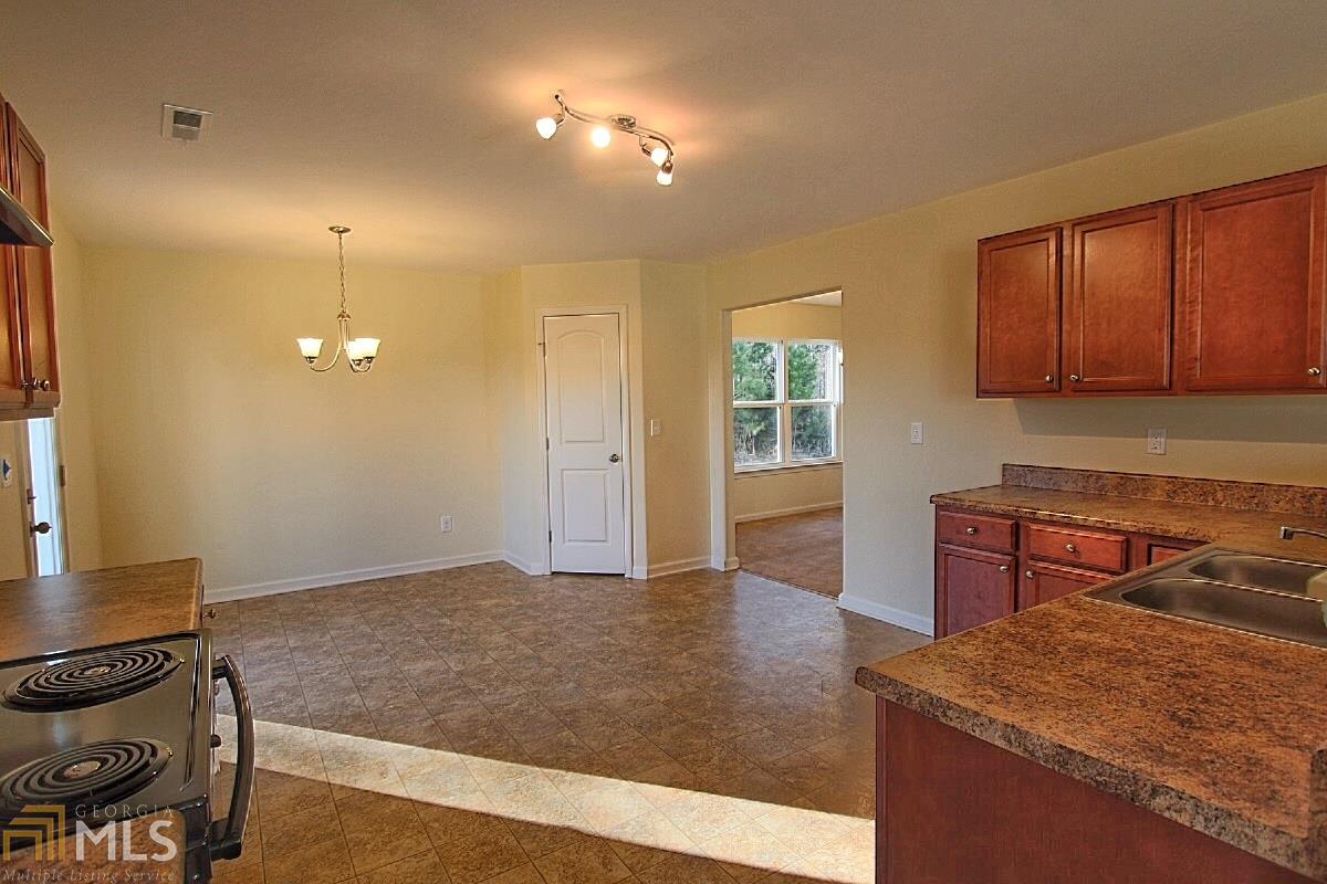 974 Compass Dr, Bethlehem, GA 30620 photo 8