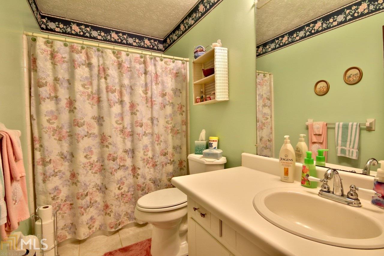 6992 Maddox Rd, Morrow, GA 30260 photo 14