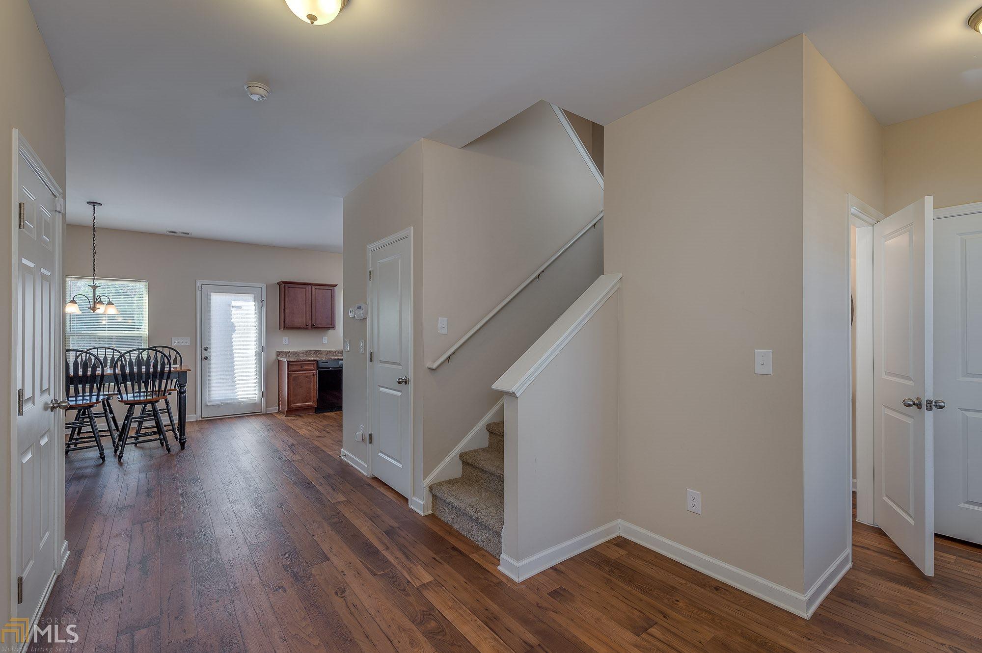 6137 Heisler St, Rex, GA 30273 photo 9