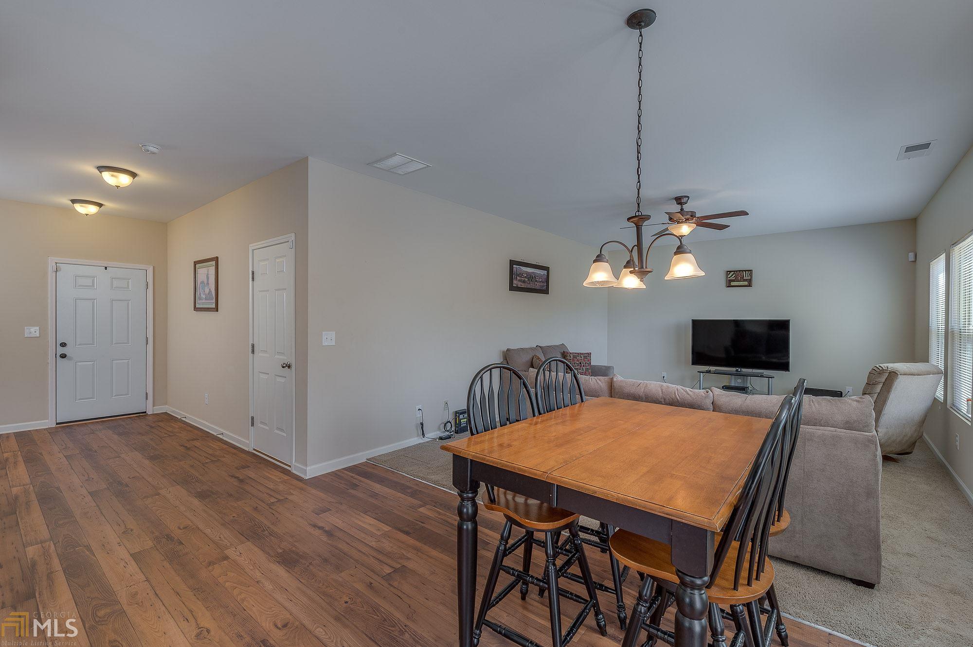 6137 Heisler St, Rex, GA 30273 photo 11
