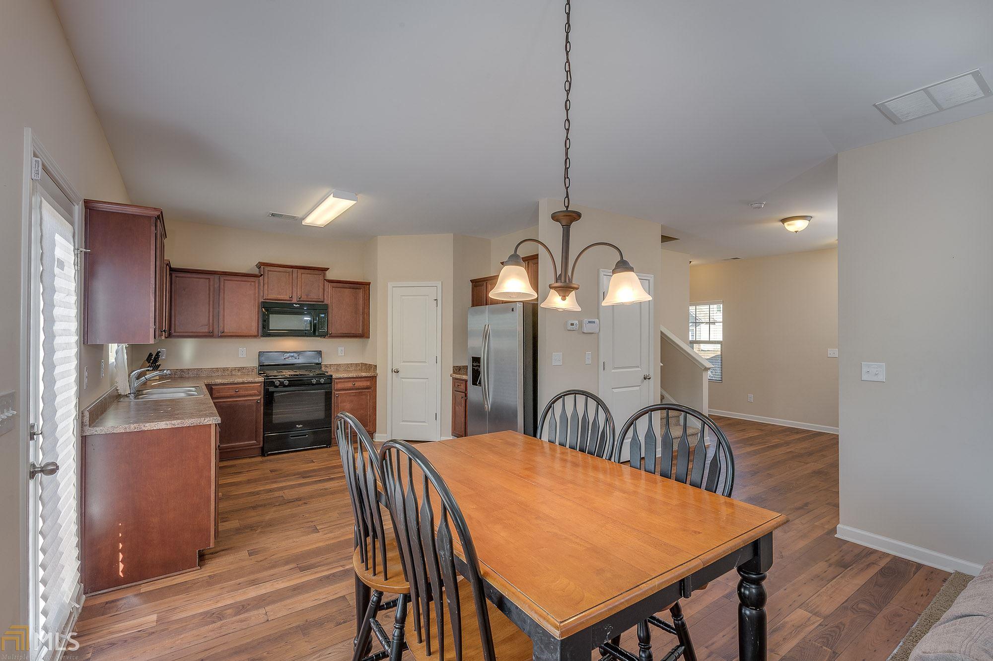 6137 Heisler St, Rex, GA 30273 photo 14