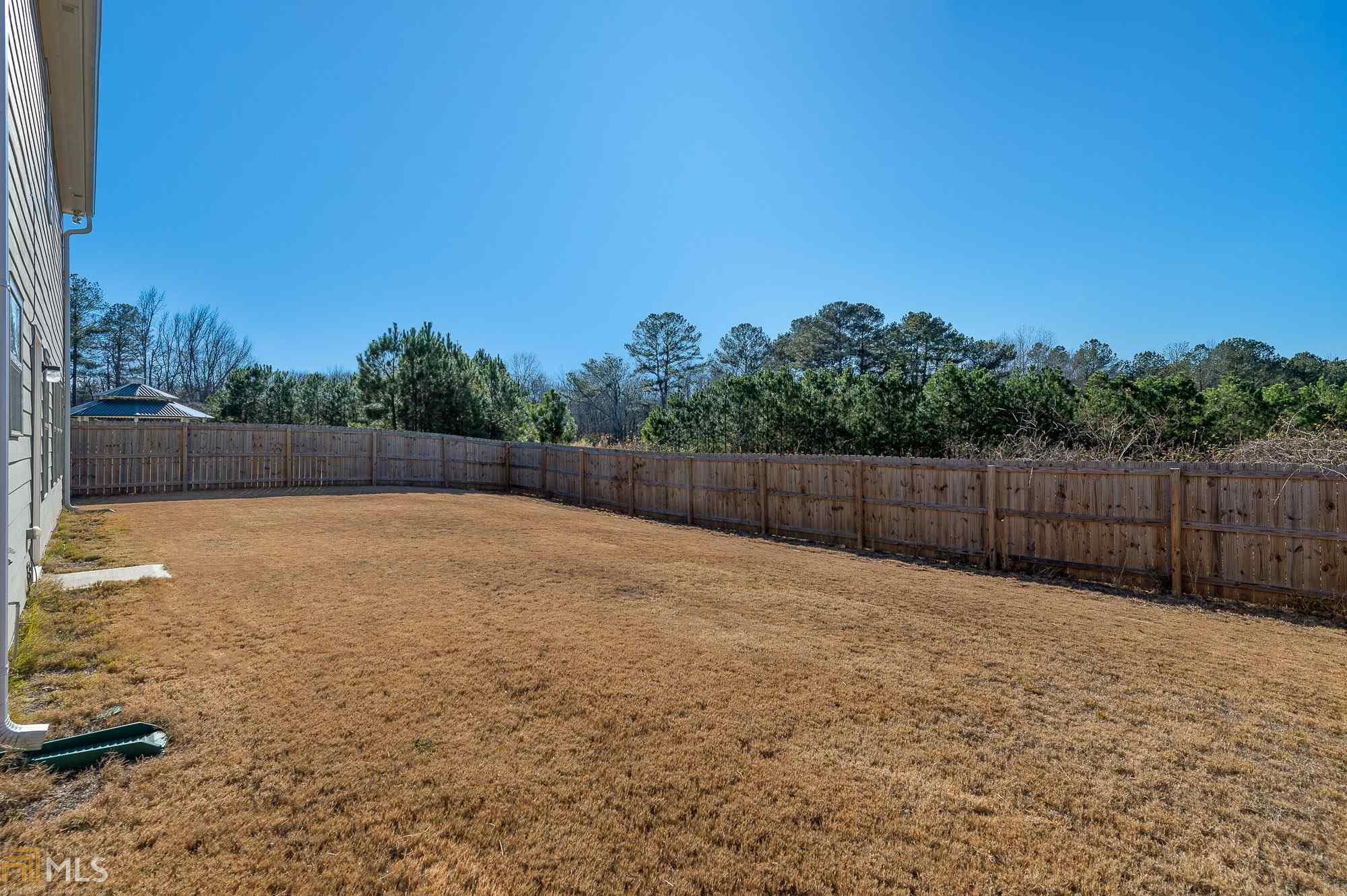6137 Heisler St, Rex, GA 30273 photo 7