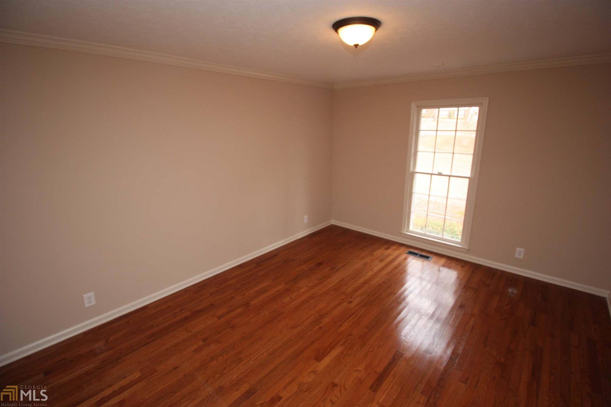 717 Azalea Dr, Lagrange, GA 30240 photo 9