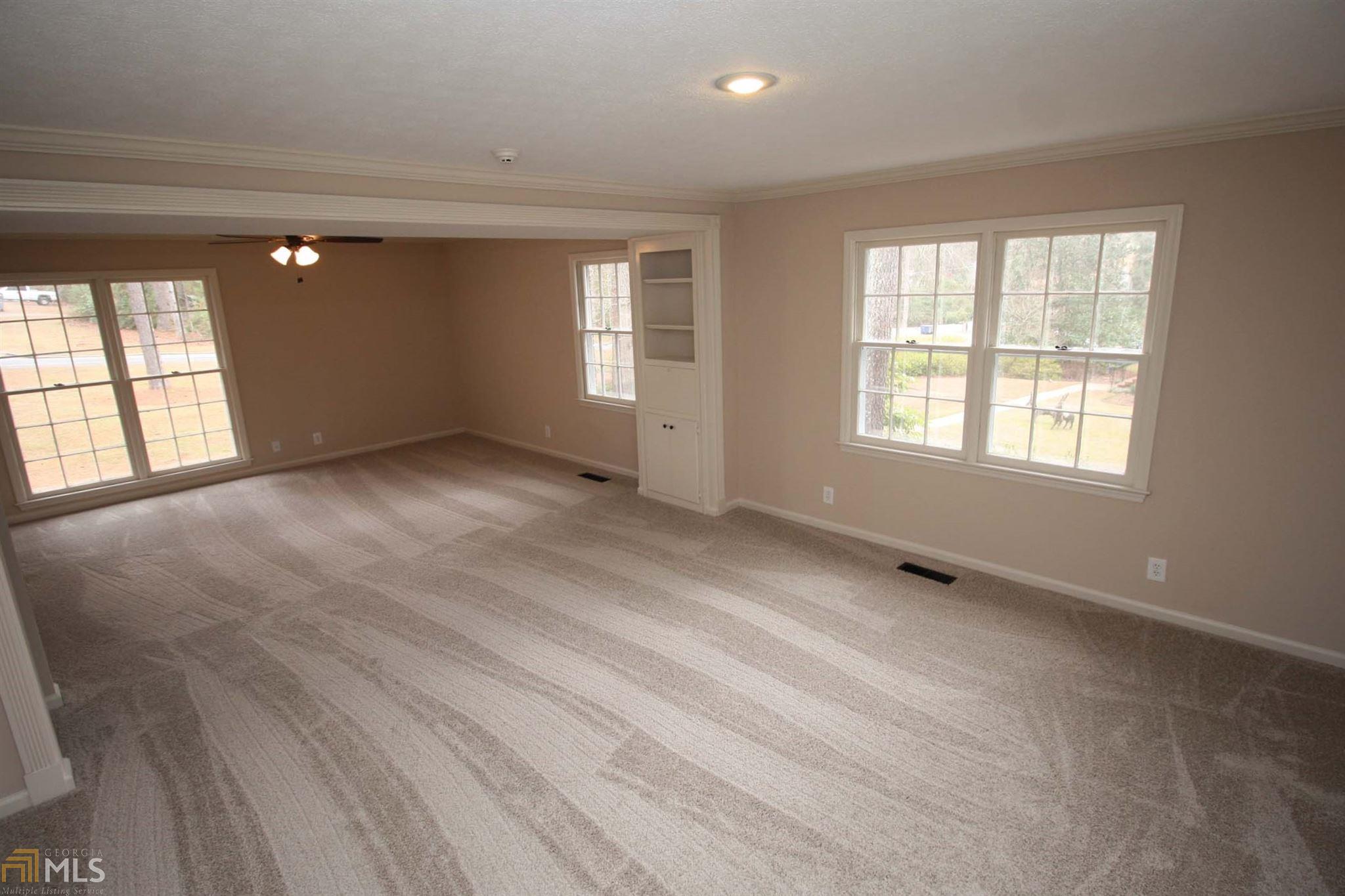 717 Azalea Dr, Lagrange, GA 30240 photo 4