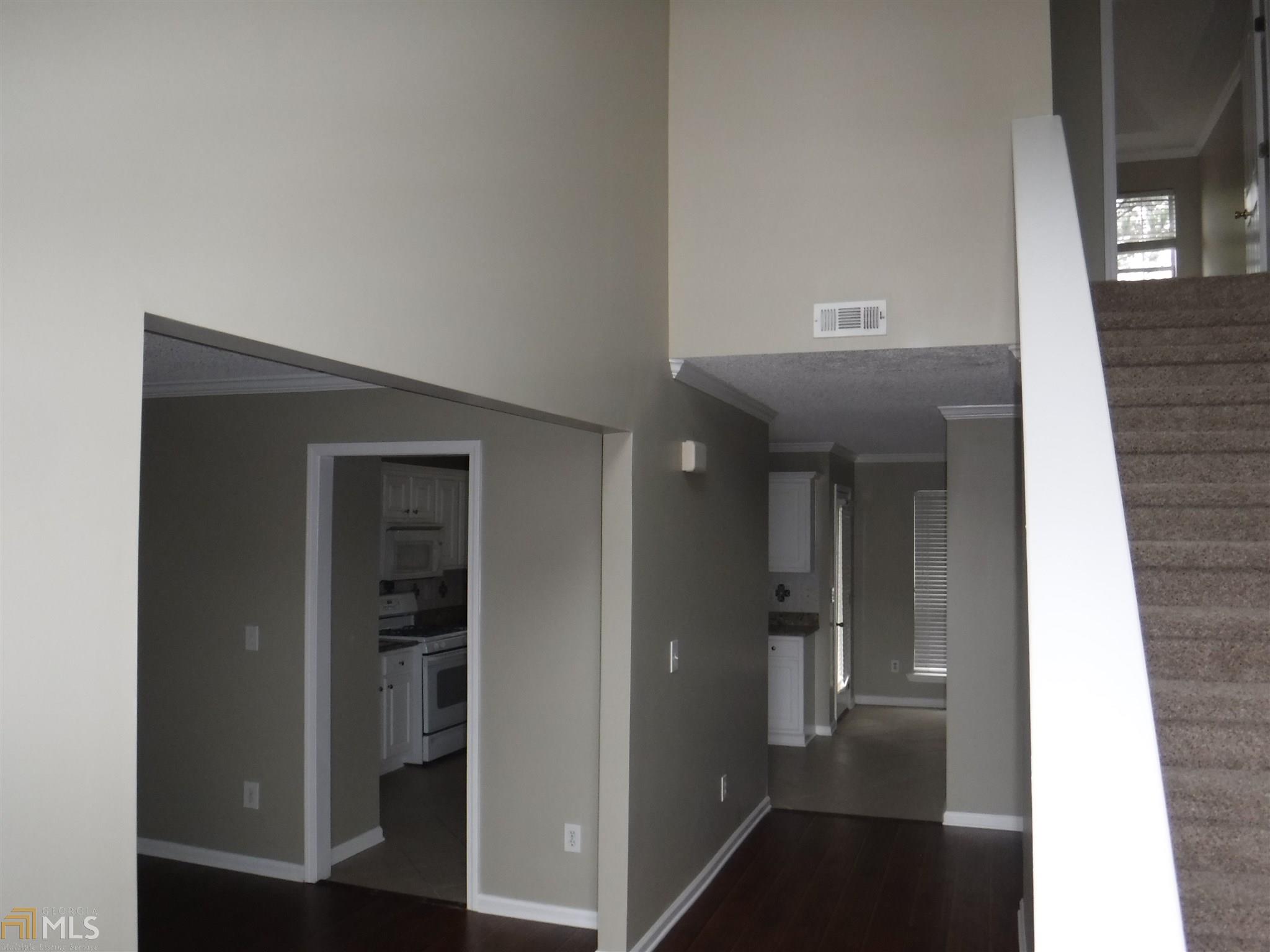 404 Gresham Dr, Stockbridge, GA 30281 photo 4