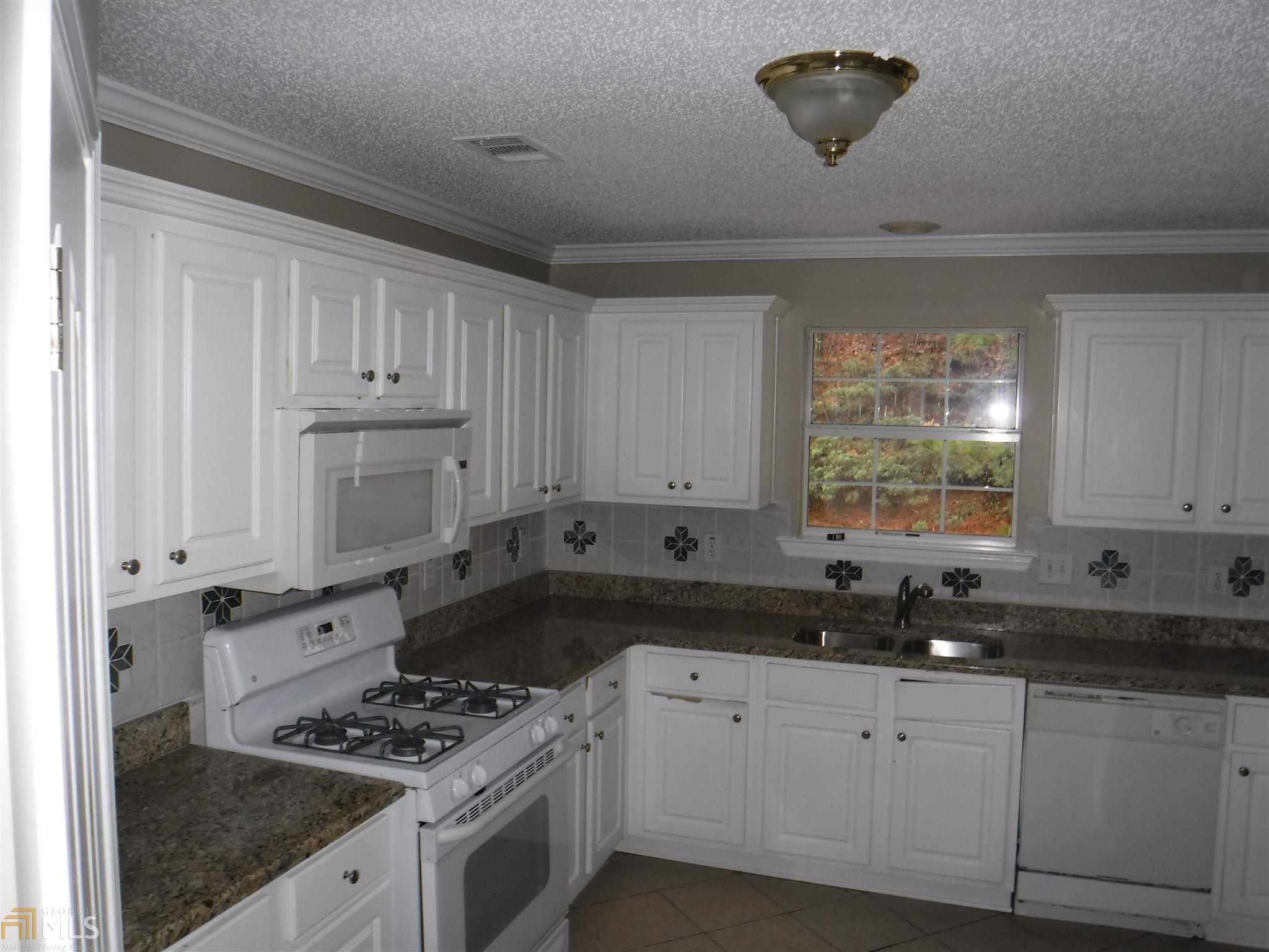 404 Gresham Dr, Stockbridge, GA 30281 photo 8