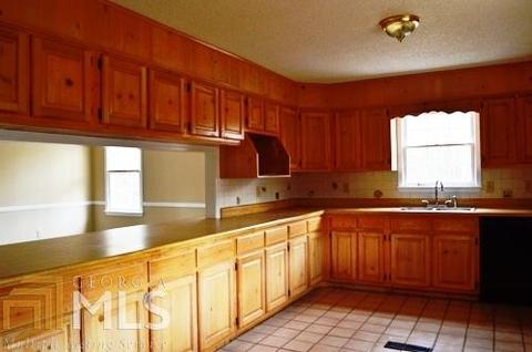 342 Ann Dr, Byron, GA 31008 photo 8