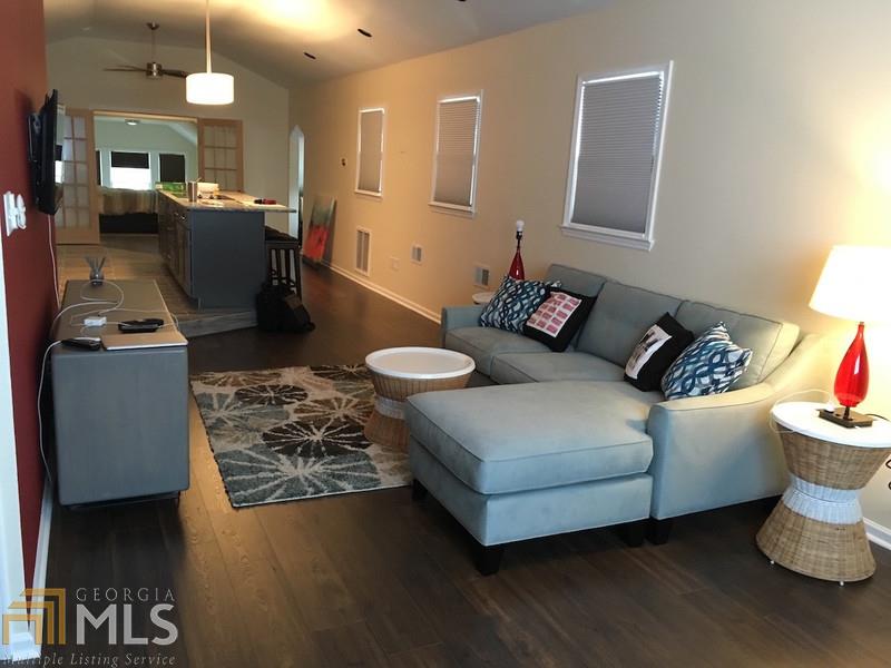 601 E 40th St, Savannah, GA 31401 photo 17