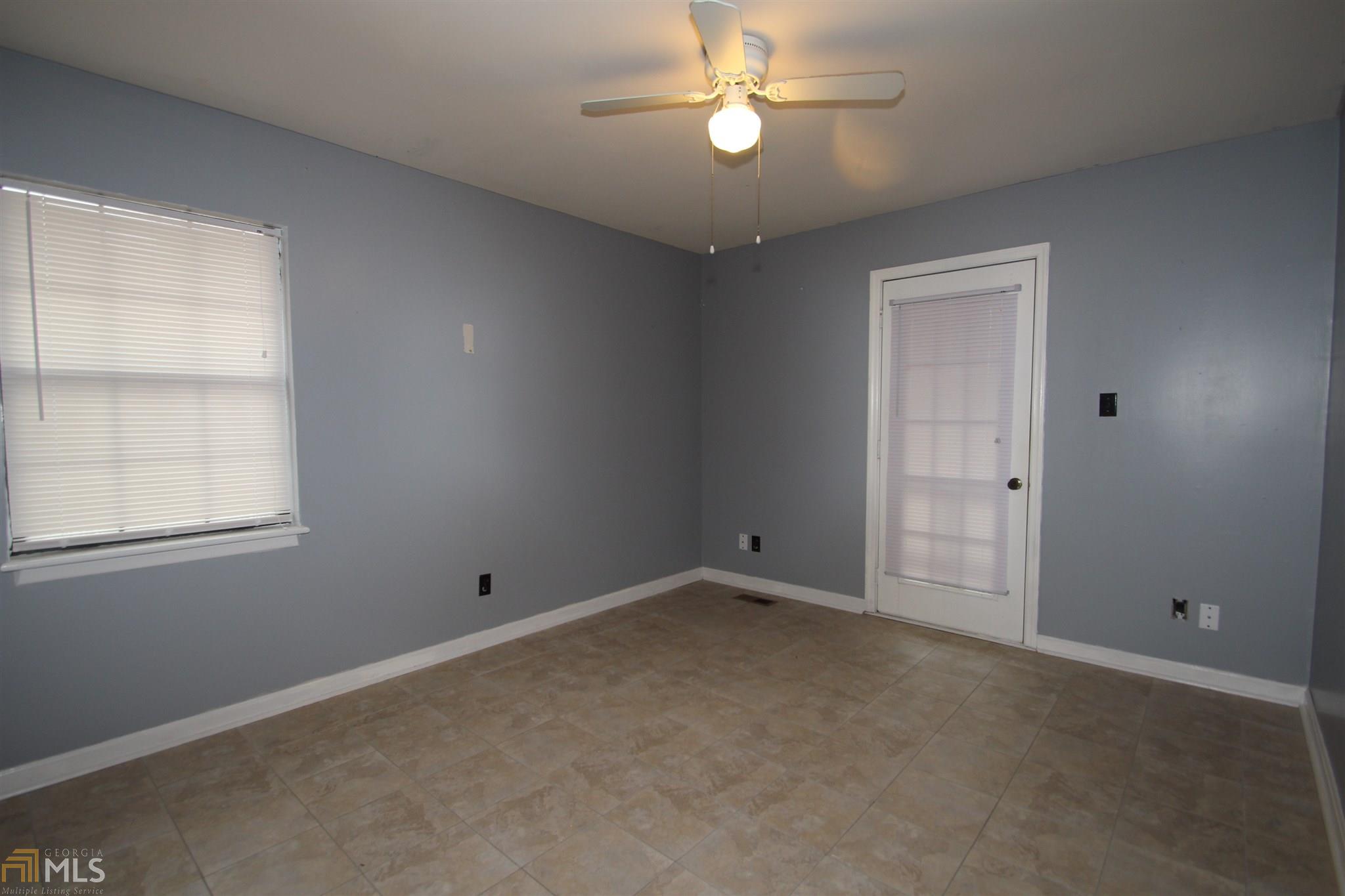 273 Mcgregor Cir, Byron, GA 31008 photo 12