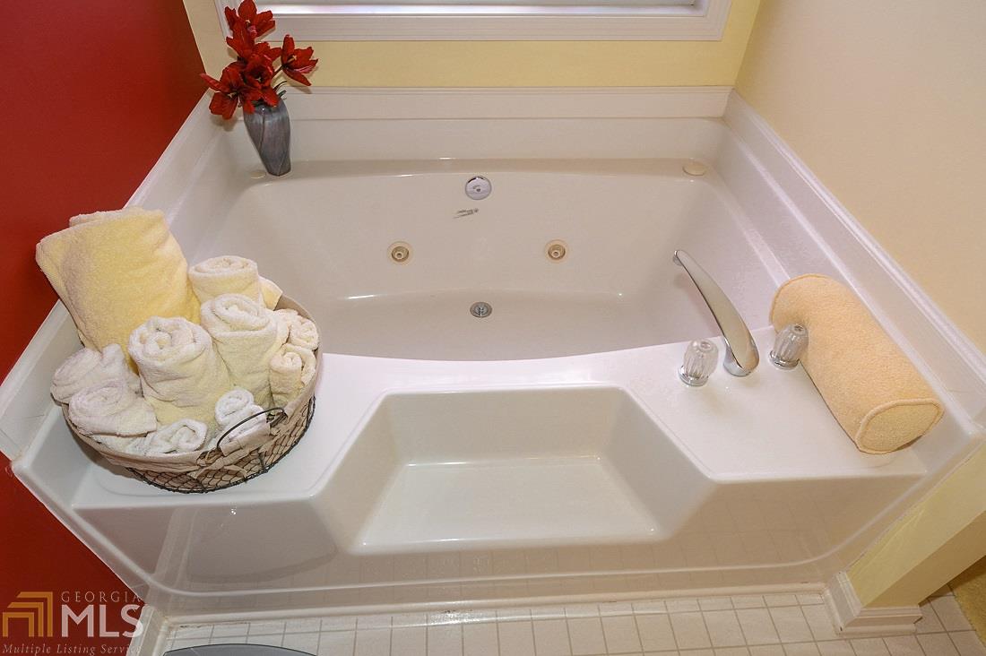 4732 Overlook View Ct, Duluth, GA 30096 photo 14