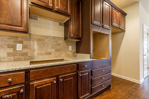 540 Heirloom Dr, Hampton, GA 30228 photo 5