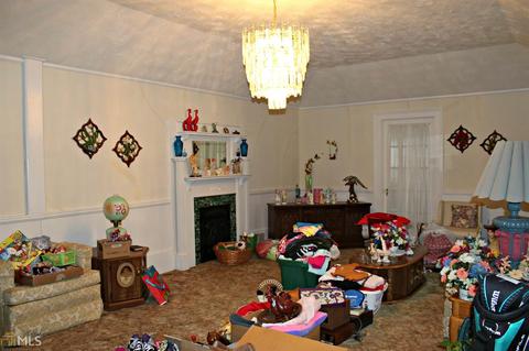 269 Laurel Ave, Comer, GA 30629 photo 4