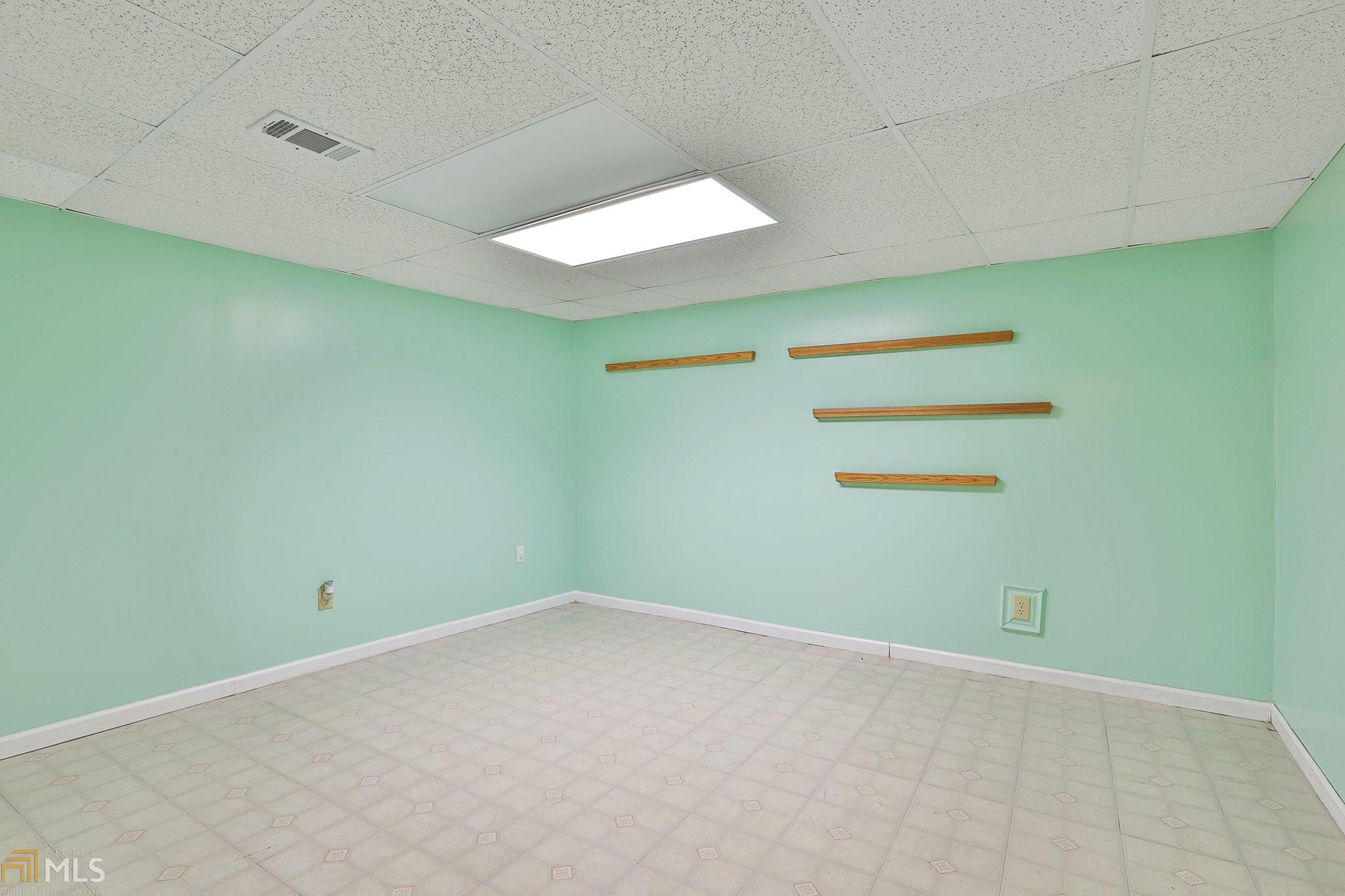 490 Anthony Dr, Tyrone, GA 30290 photo 25