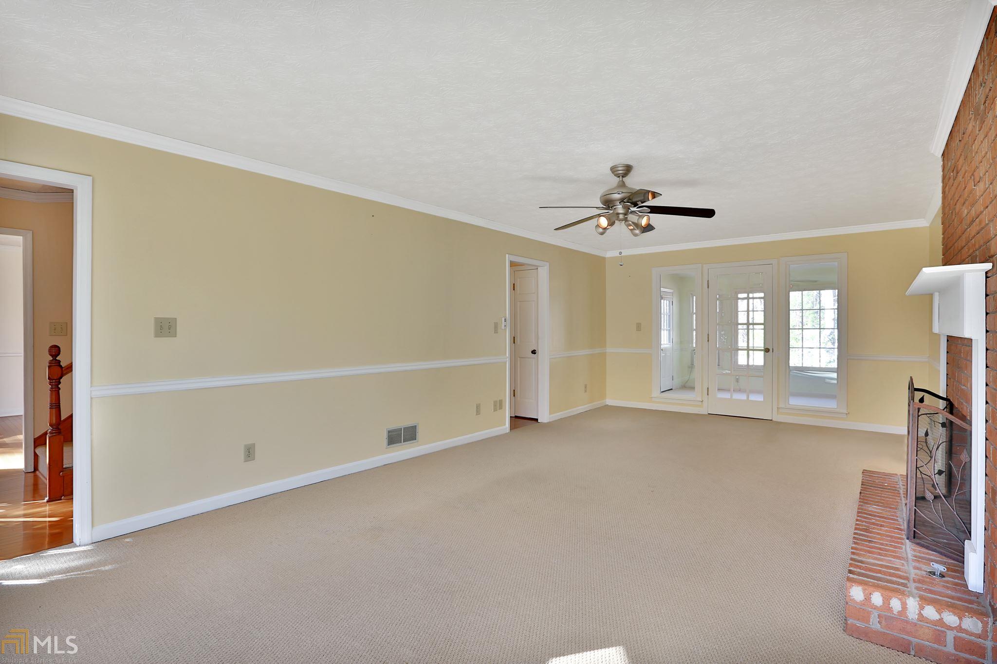 490 Anthony Dr, Tyrone, GA 30290 photo 8