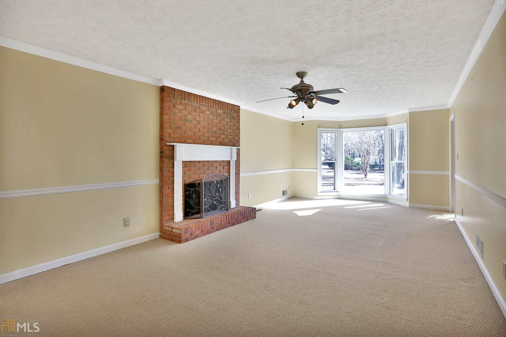 490 Anthony Dr, Tyrone, GA 30290 photo 7