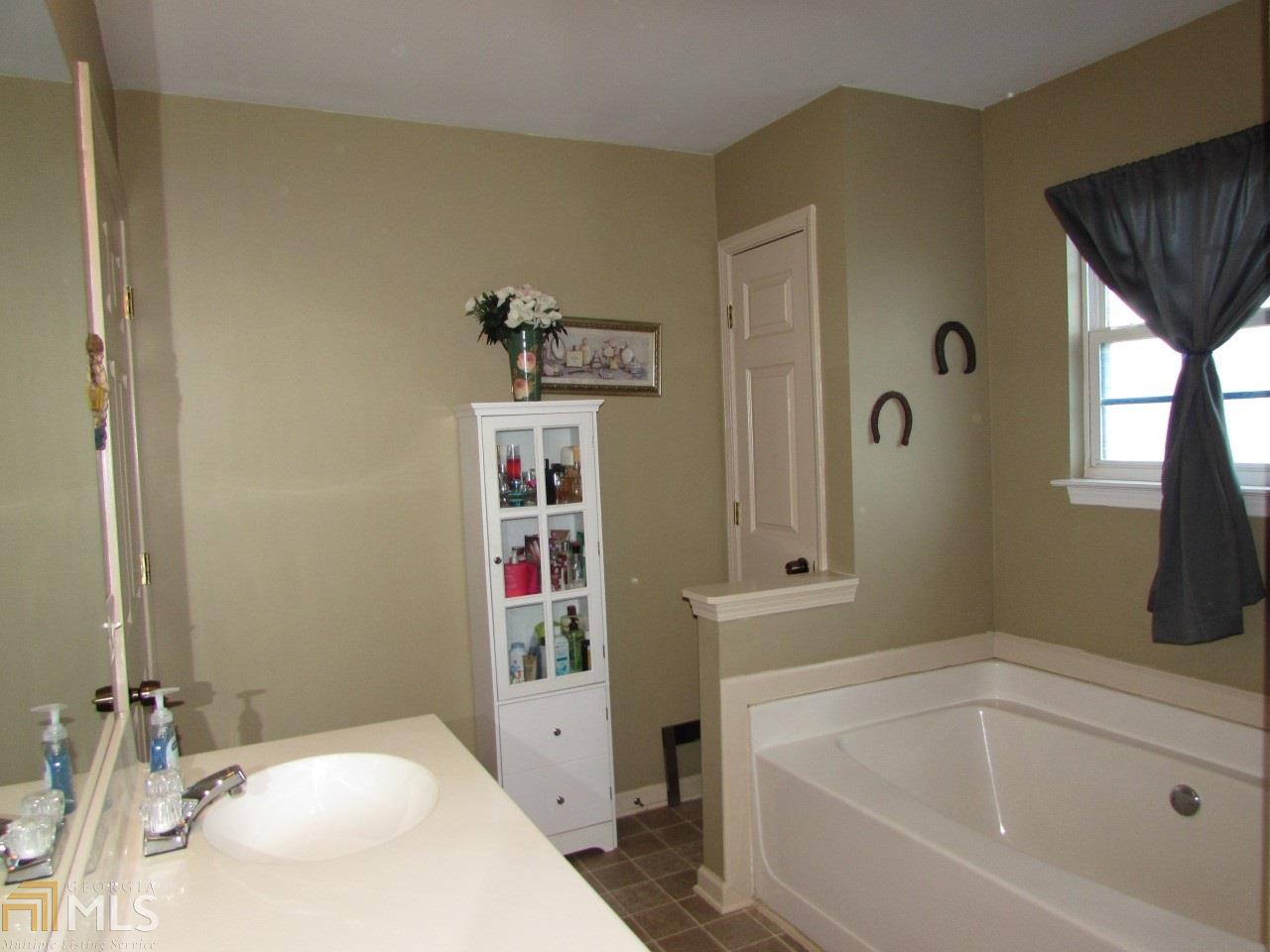 102 Millstone Dr, Commerce, GA 30530 photo 20