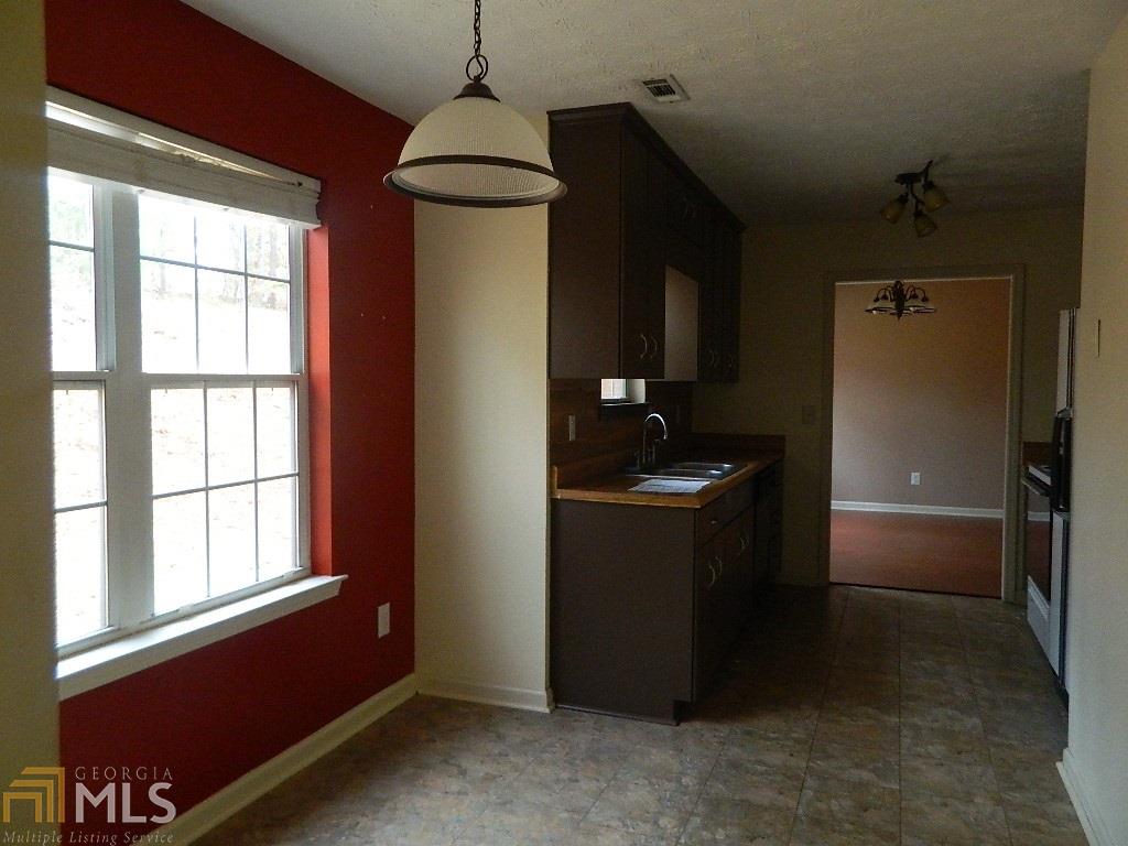 290 Willow Shoals Rd, Covington, GA 30016 photo 9