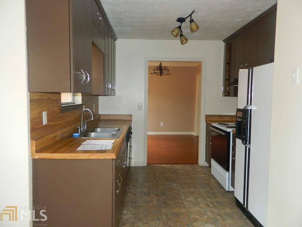 290 Willow Shoals Rd, Covington, GA 30016 photo 6