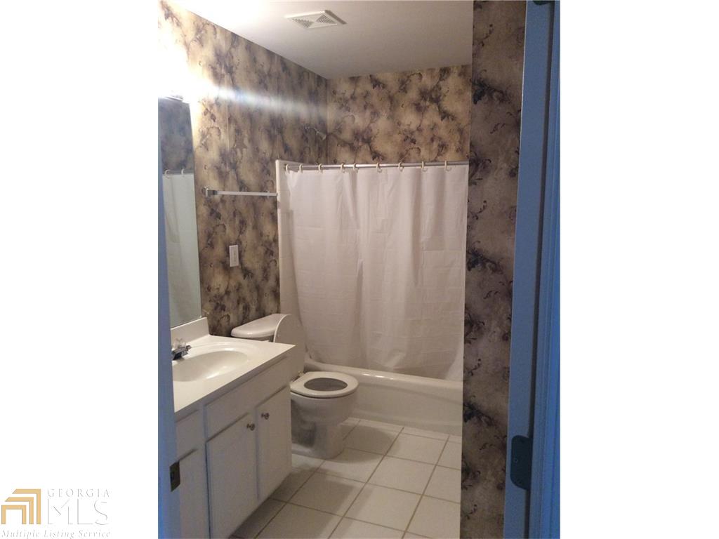 520 Midhurst Pl, Suwanee, GA 30024 photo 11