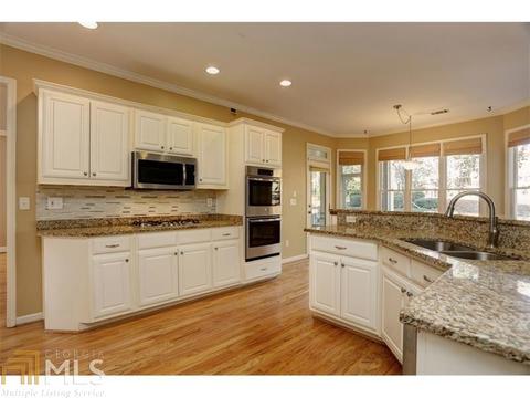 10832 Glenleigh Dr, Duluth, GA 30097 photo 2