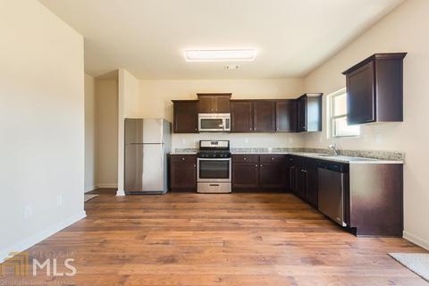 1397 Turning Leaf Ln, Pendergrass, GA 30567 photo 4