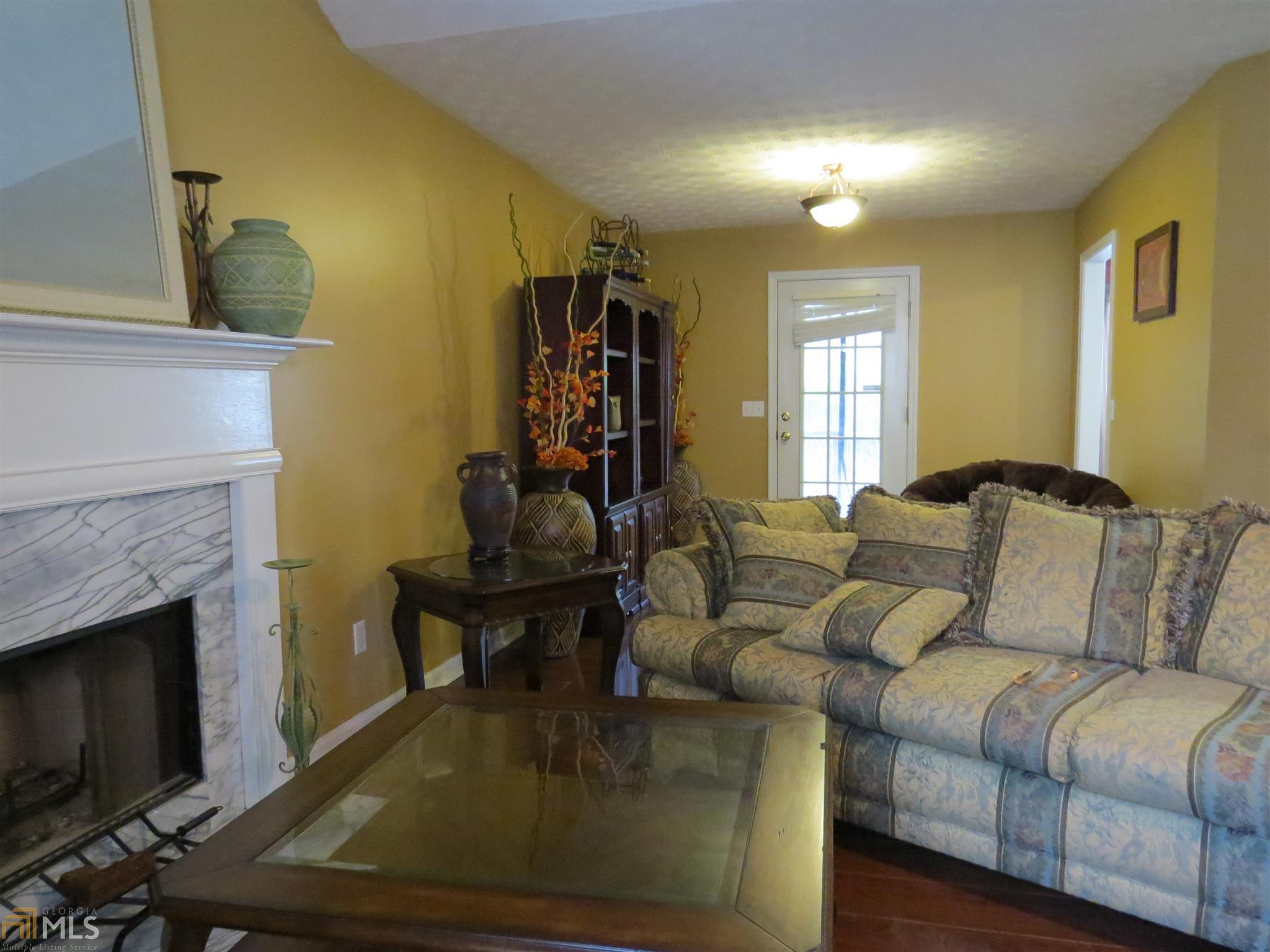125 Chestnut Dr, Covington, GA 30016 photo 10