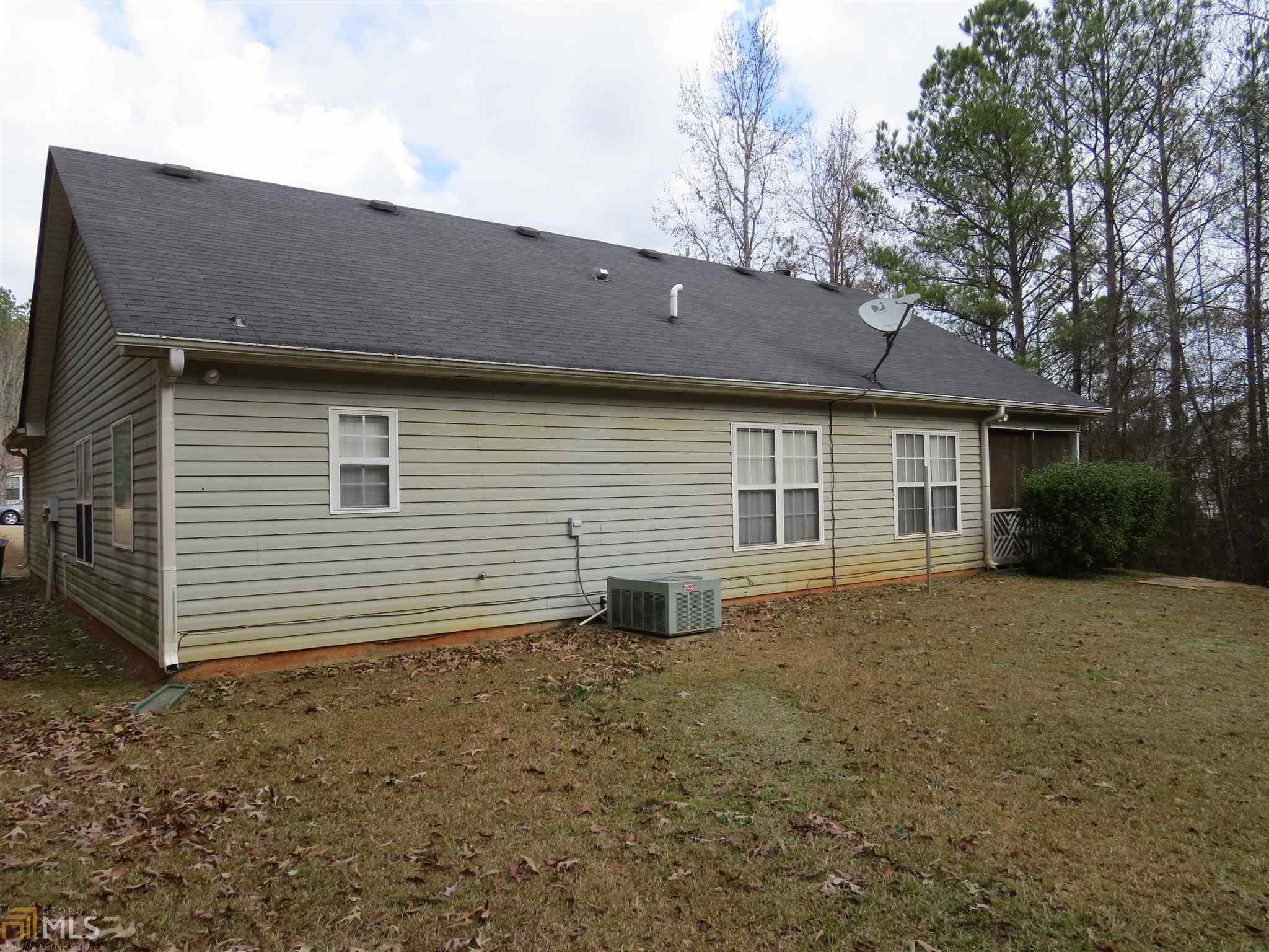 125 Chestnut Dr, Covington, GA 30016 photo 4