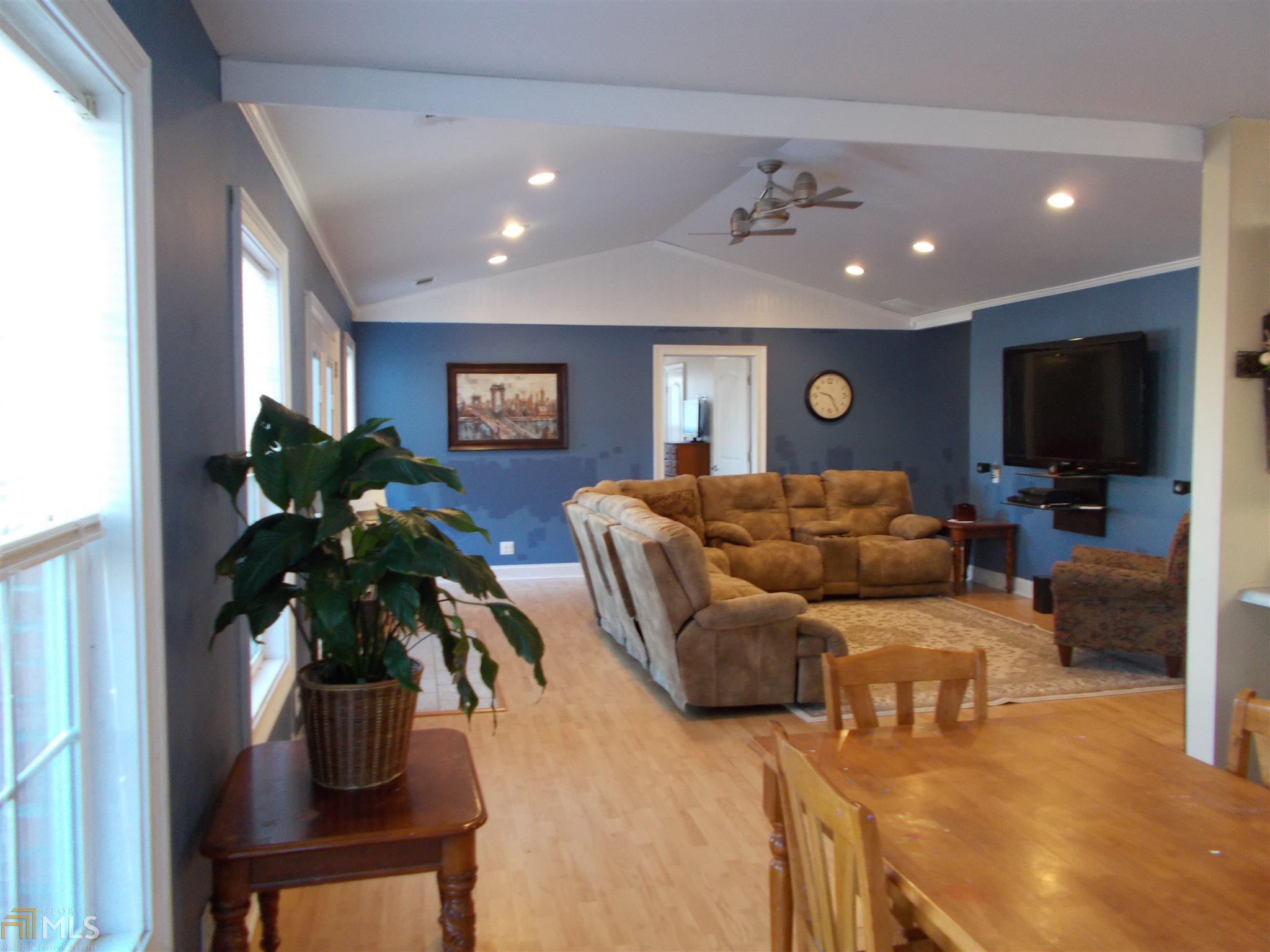 18 Shire Dr, Toccoa, GA 30577 photo 8
