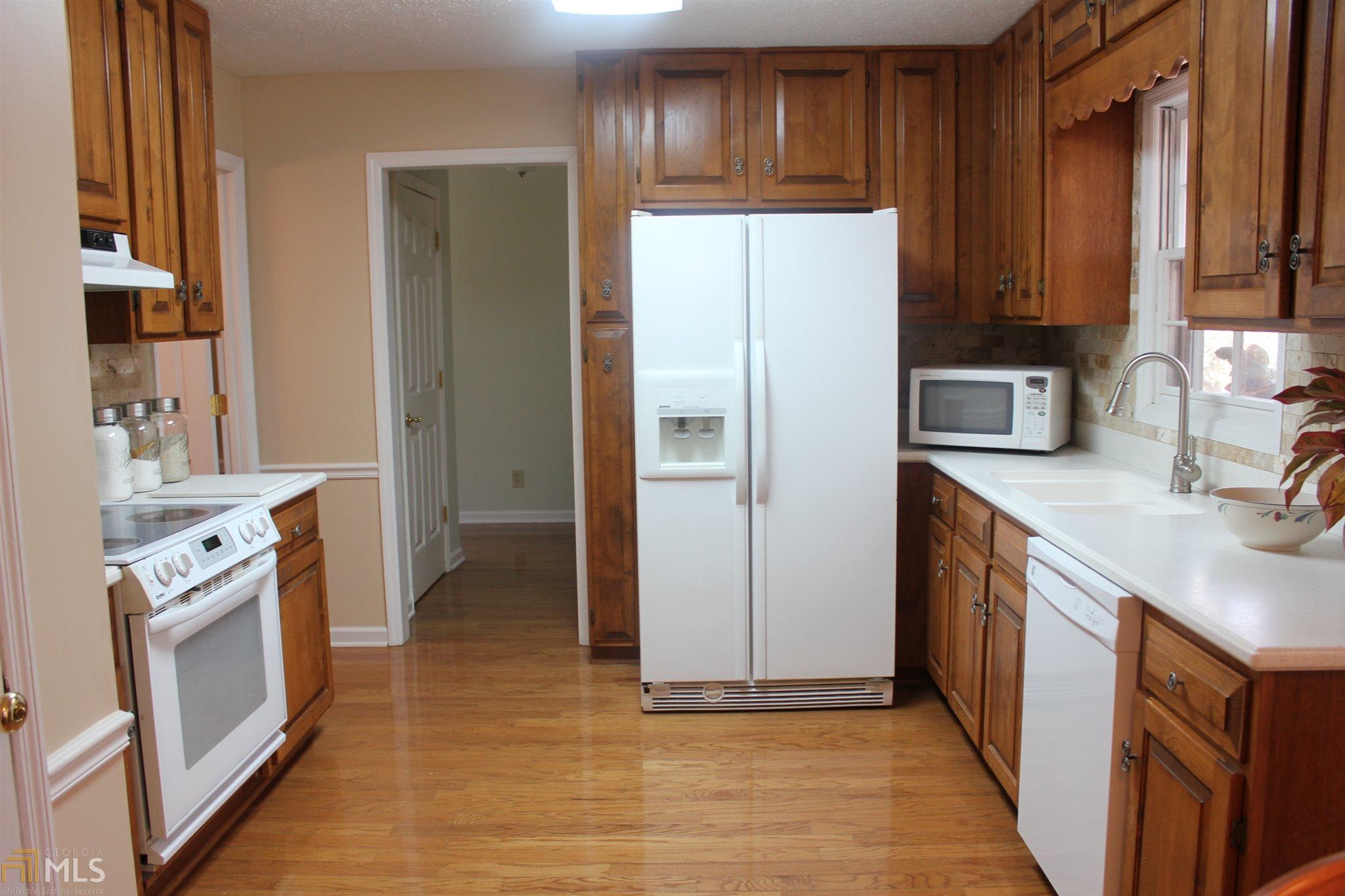 122 Washington Way, Lagrange, GA 30240 photo 4