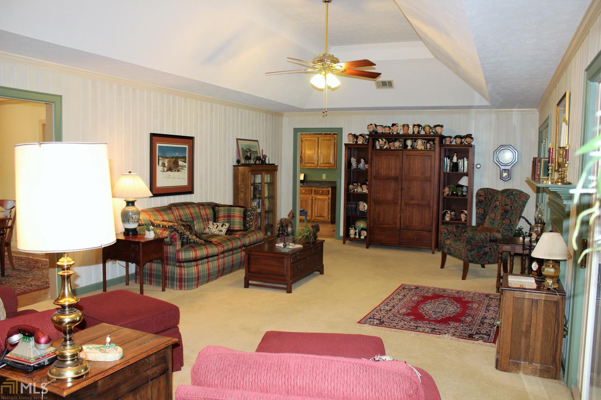 136 Taylor Len Dr, Lagrange, GA 30240 photo 10