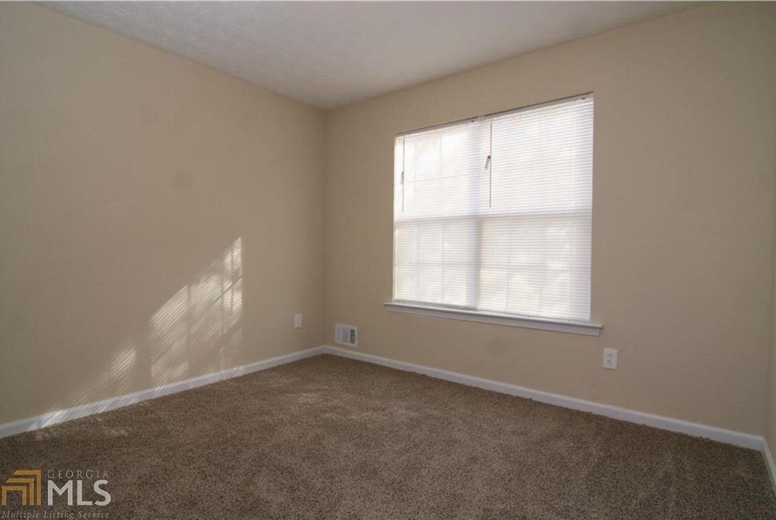 305 Overlook, Covington, GA 30016 photo 11