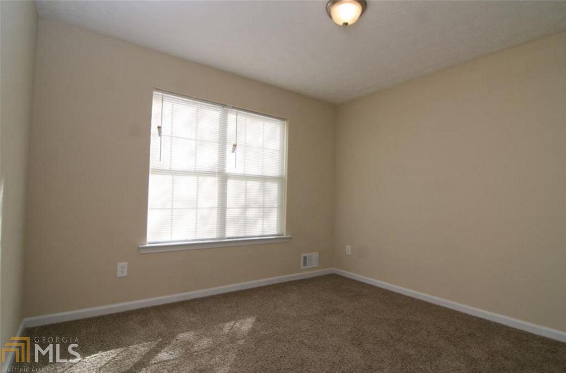 305 Overlook, Covington, GA 30016 photo 10